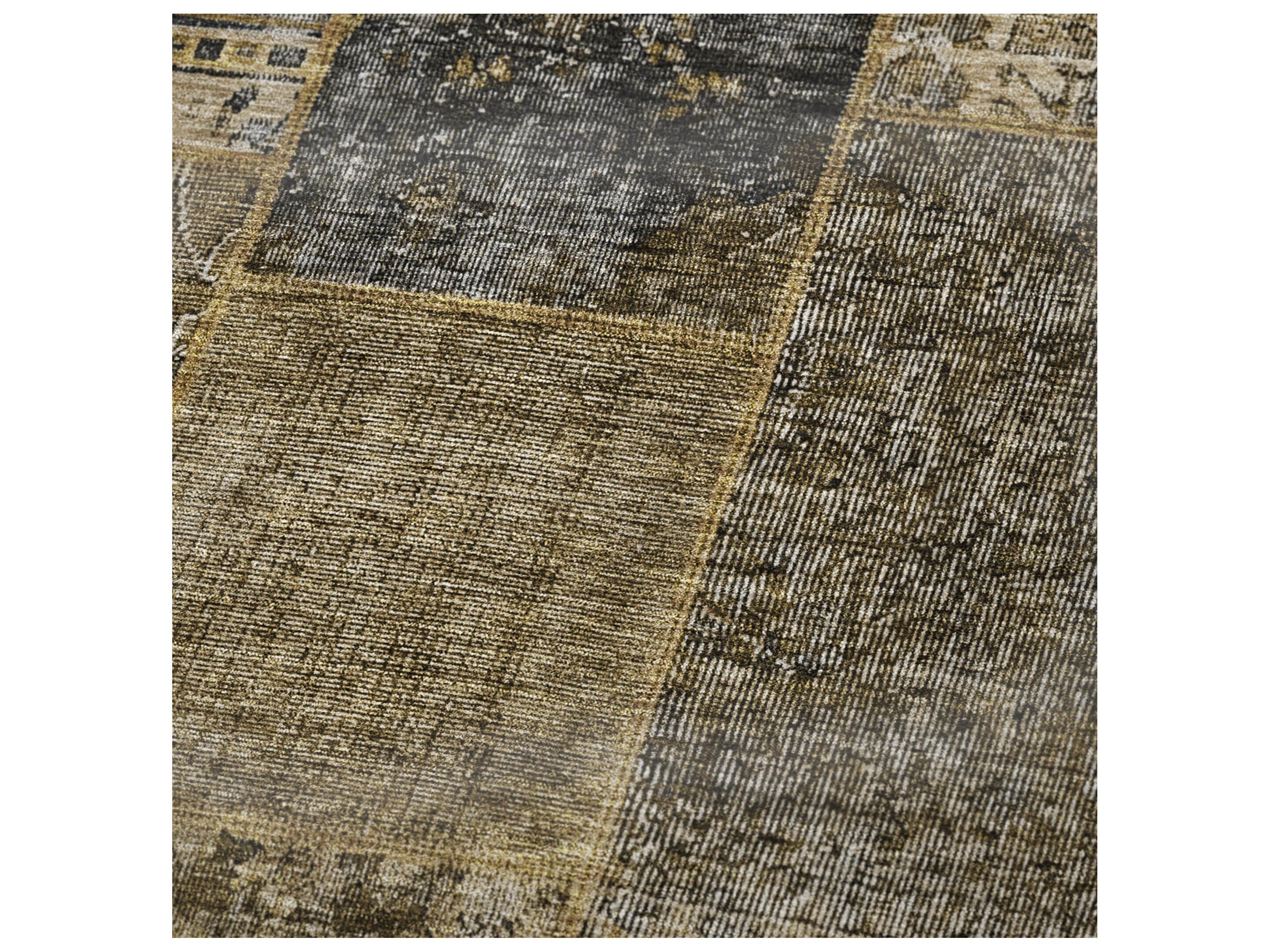 Dalyn Sherpa Brown Polyester Throw