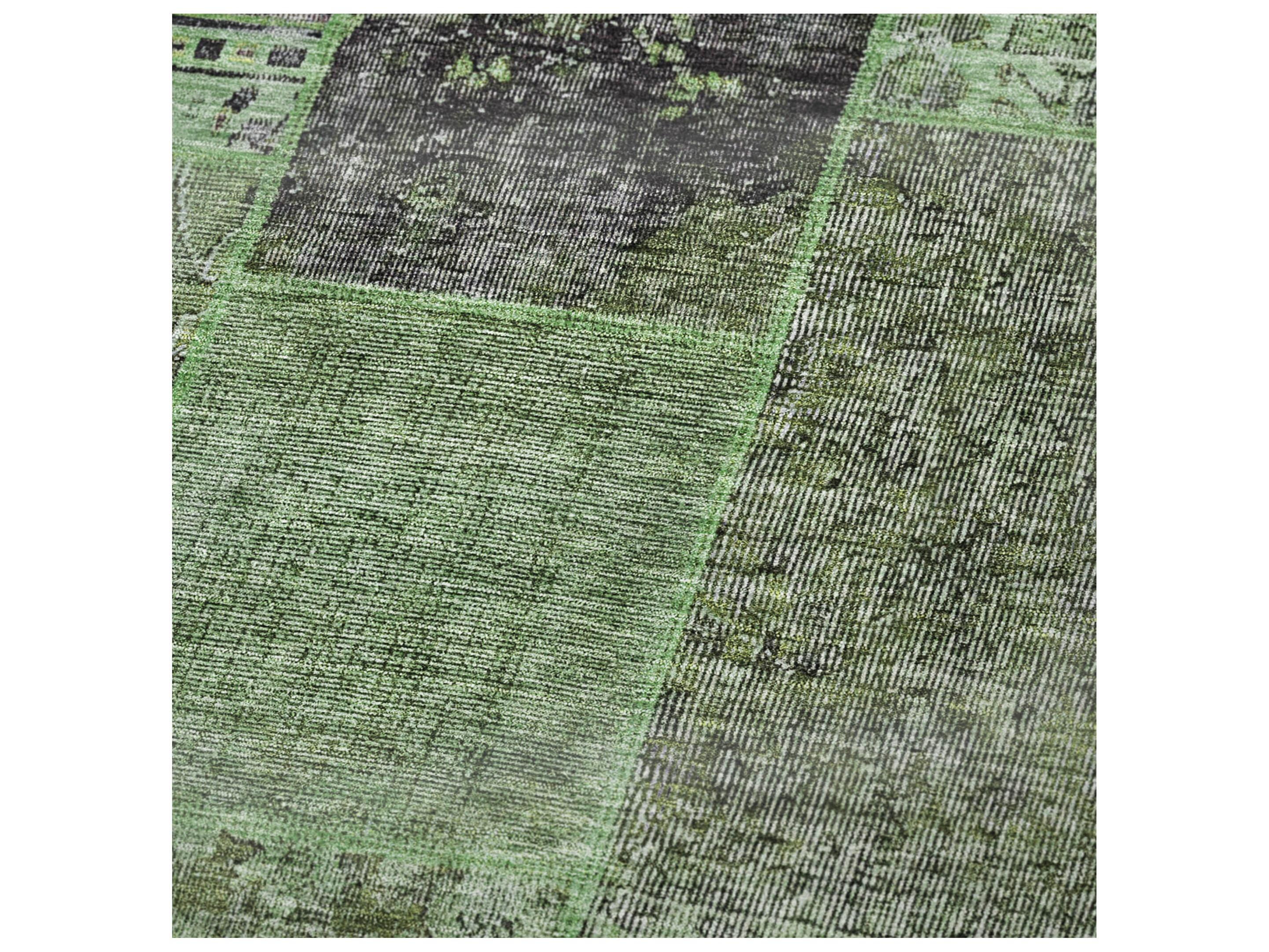 Dalyn Sherpa Green Polyester Throw