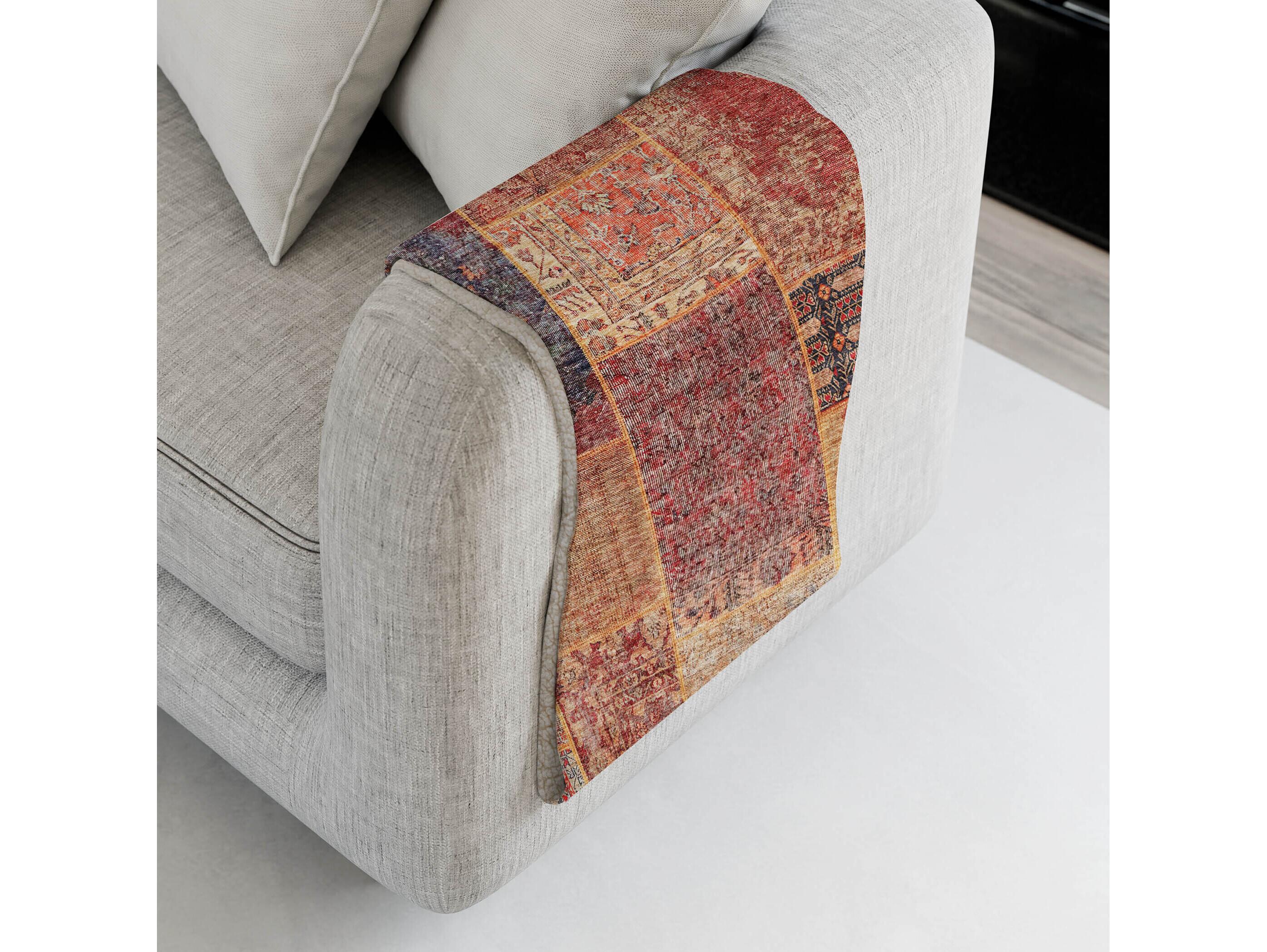 Dalyn Sherpa Red Polyester Throw