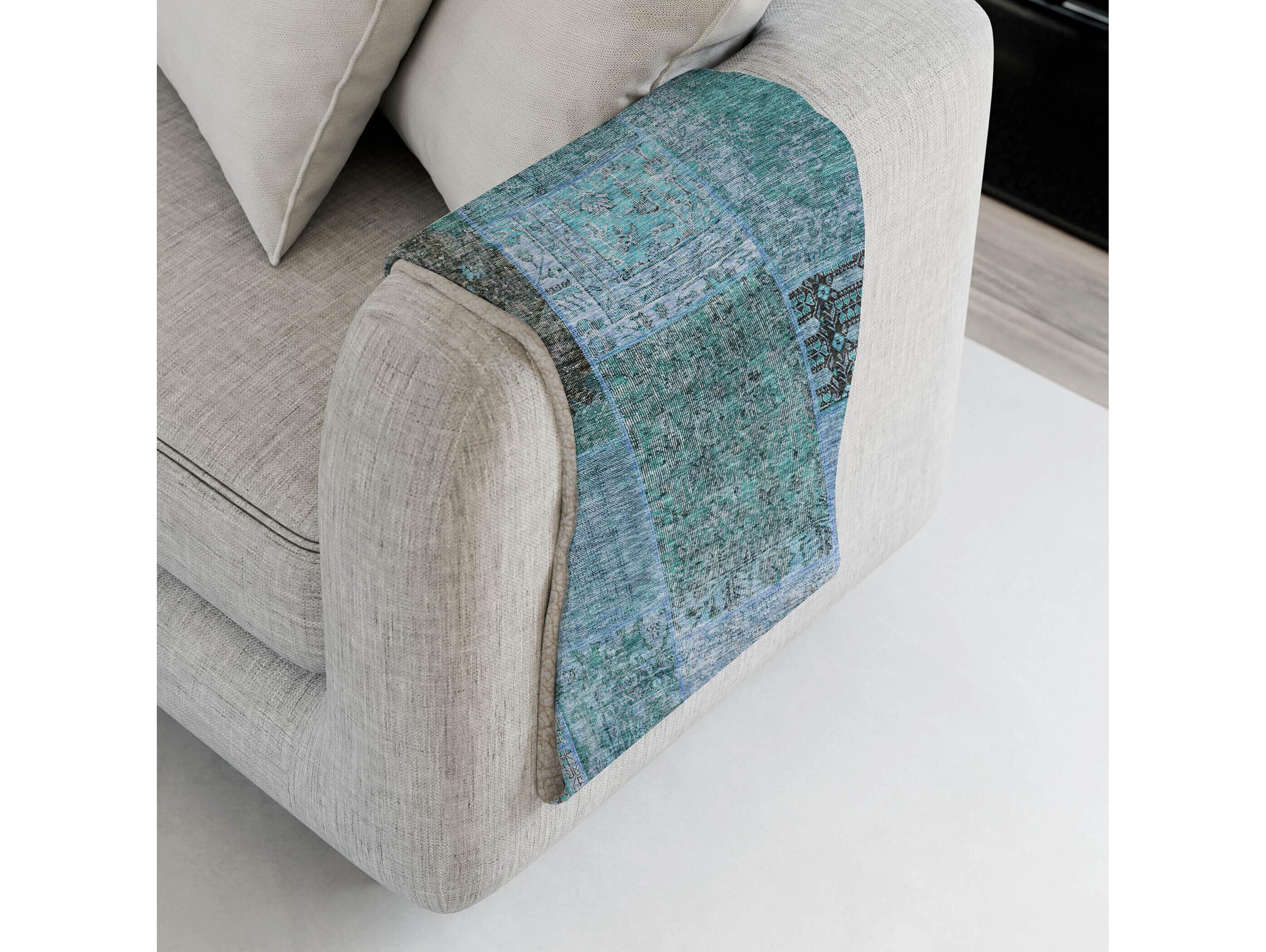 Dalyn Sherpa Teal Polyester Throw