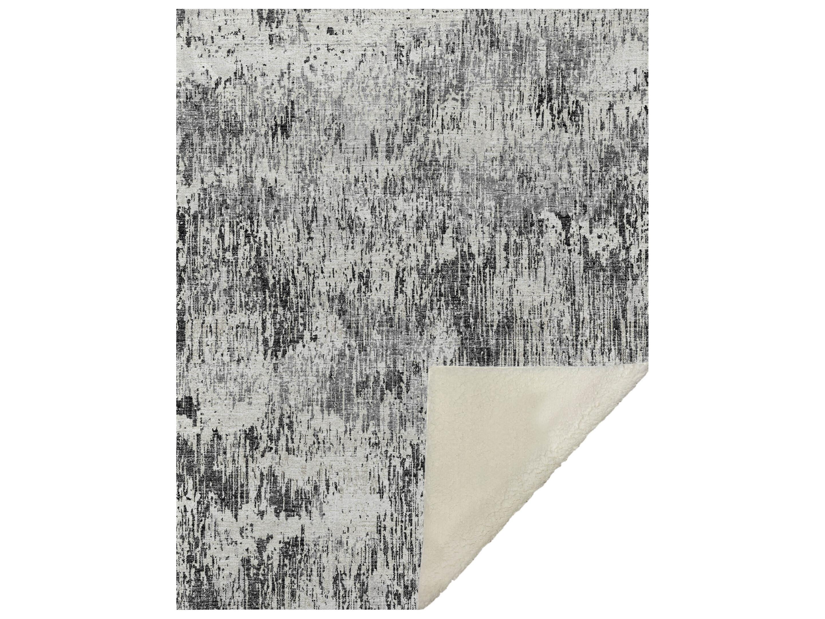 Dalyn Sherpa Black Polyester Throw