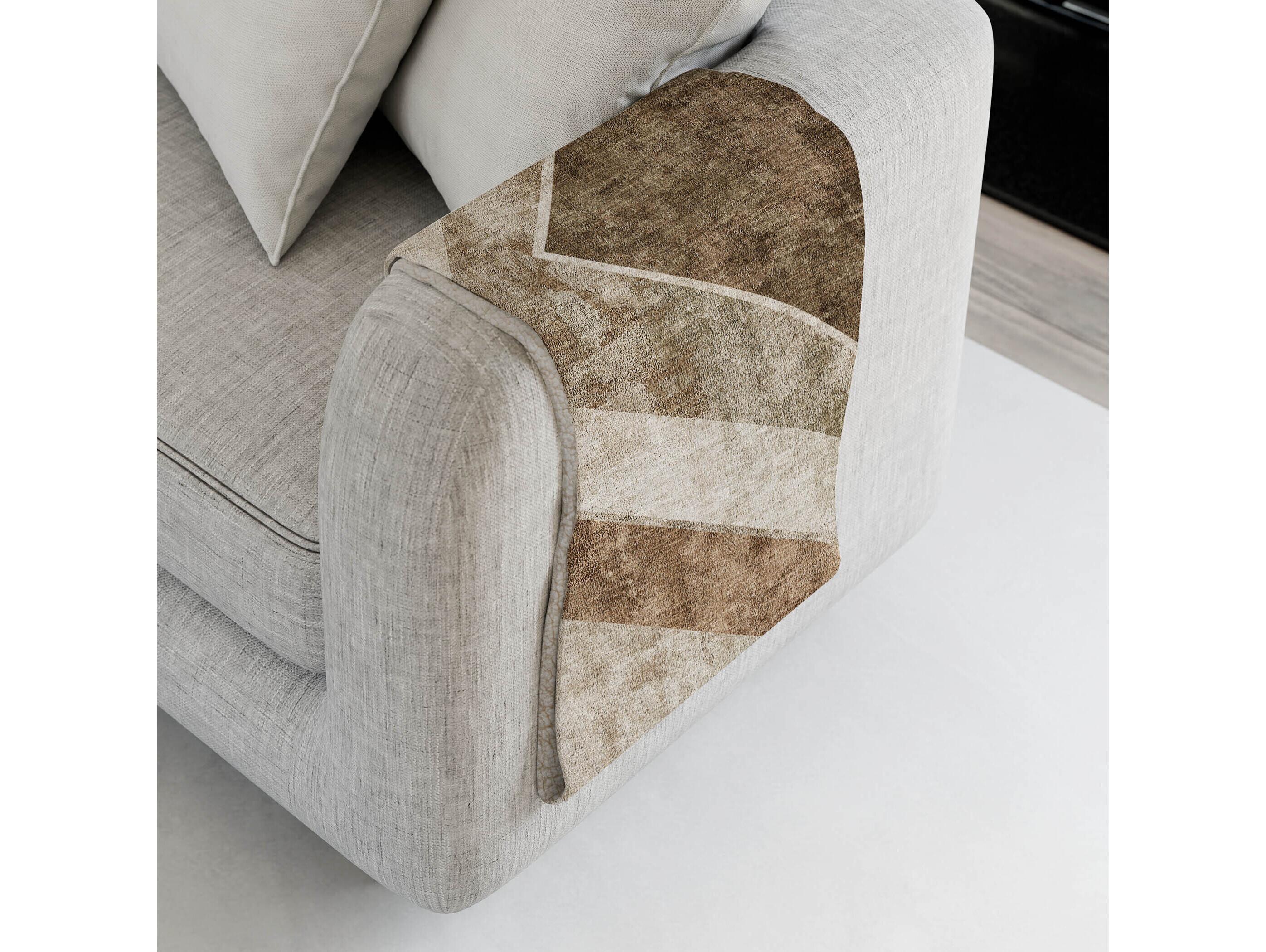 Dalyn Sherpa Brown Polyester Throw