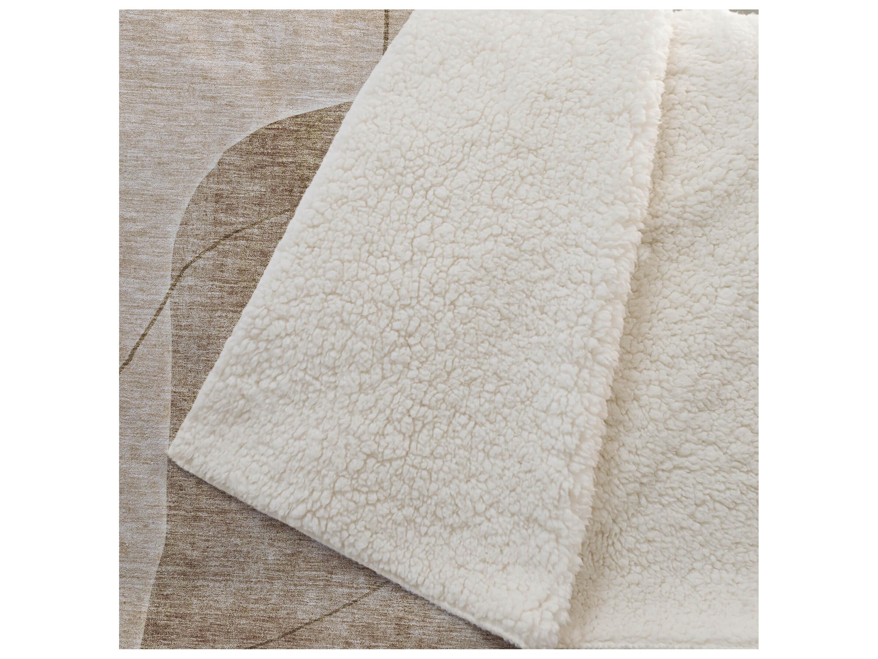 Dalyn Sherpa Orange Polyester Throw