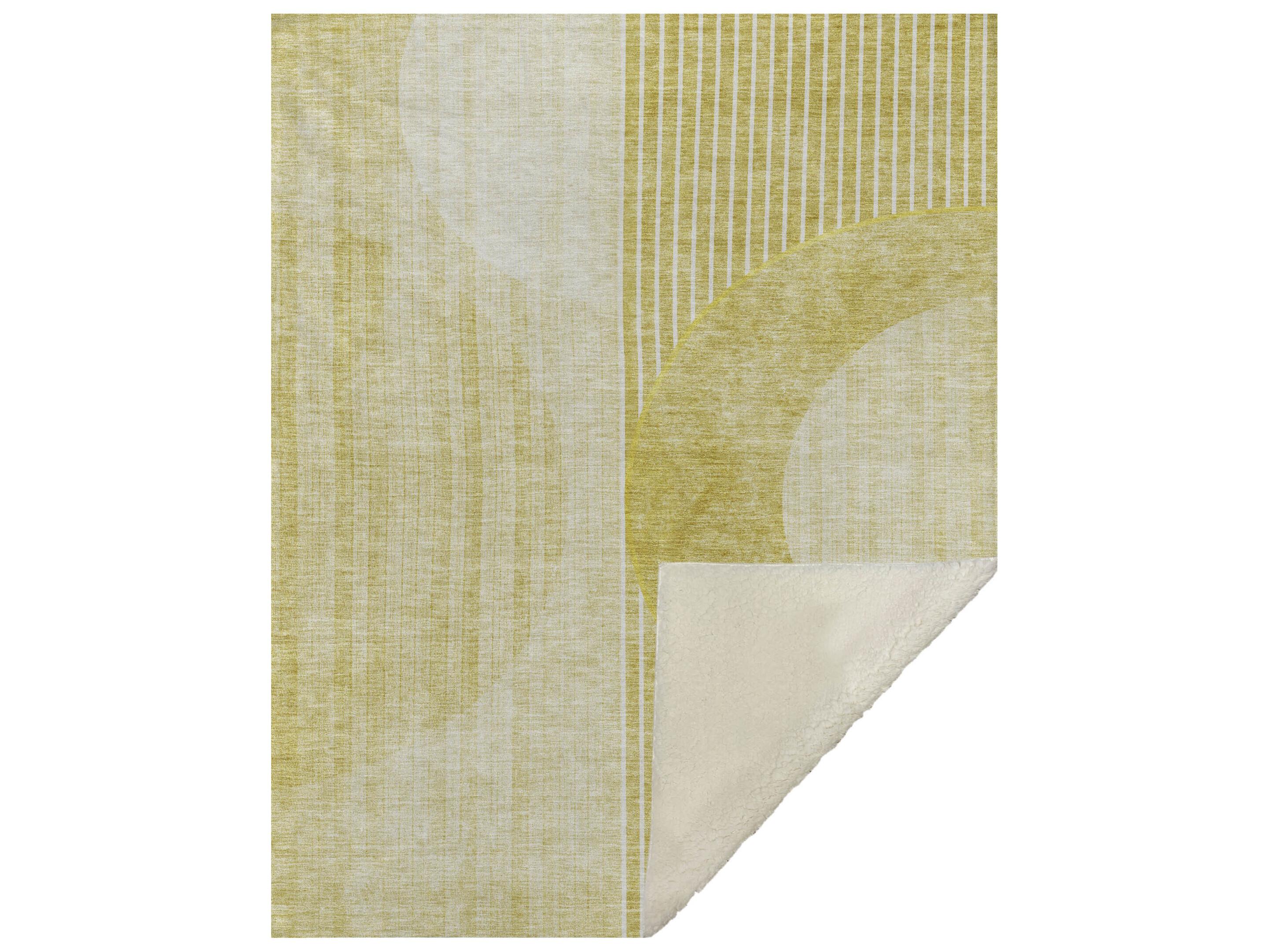 Dalyn Sherpa Gold Polyester Throw