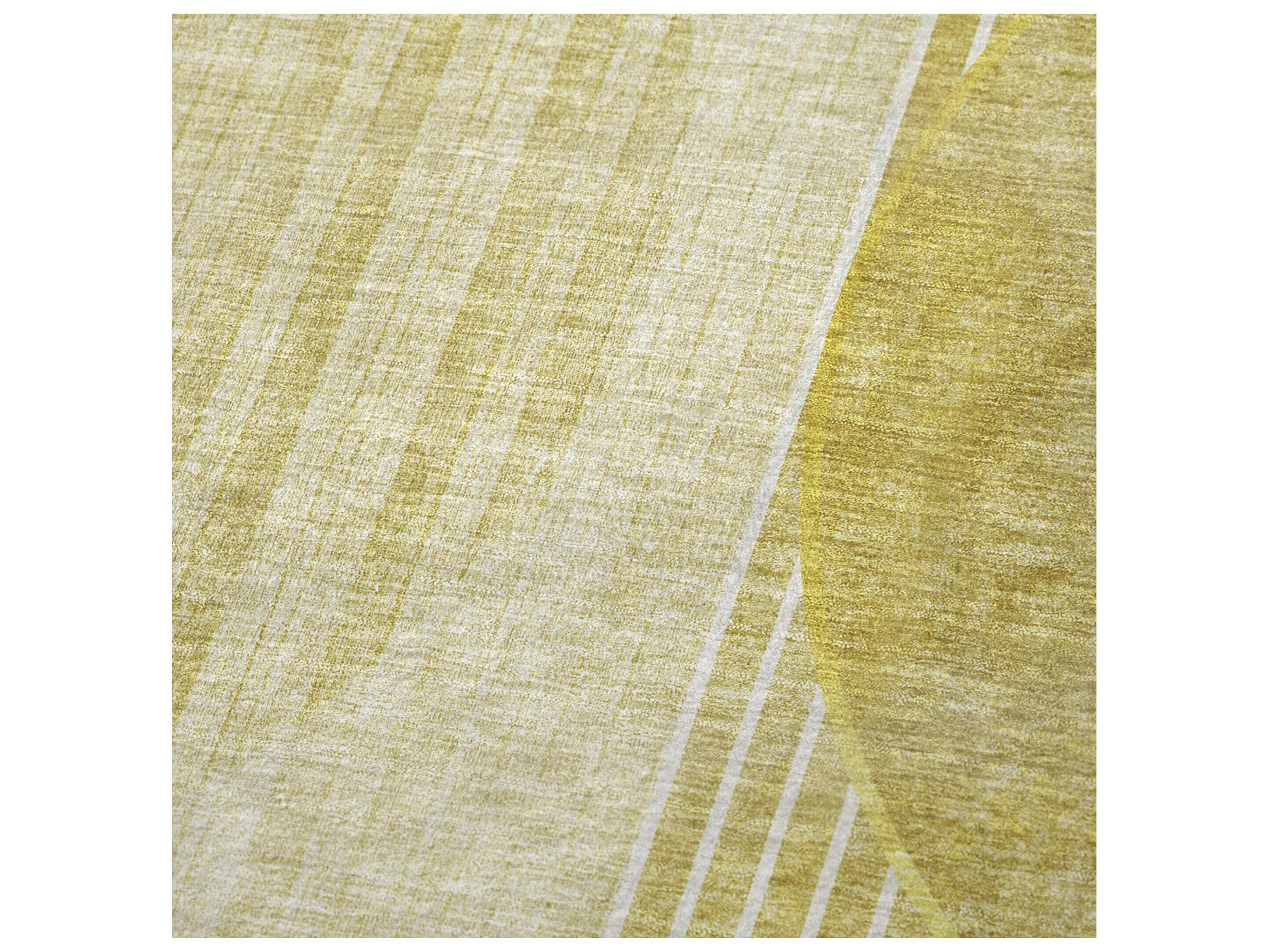 Dalyn Sherpa Gold Polyester Throw