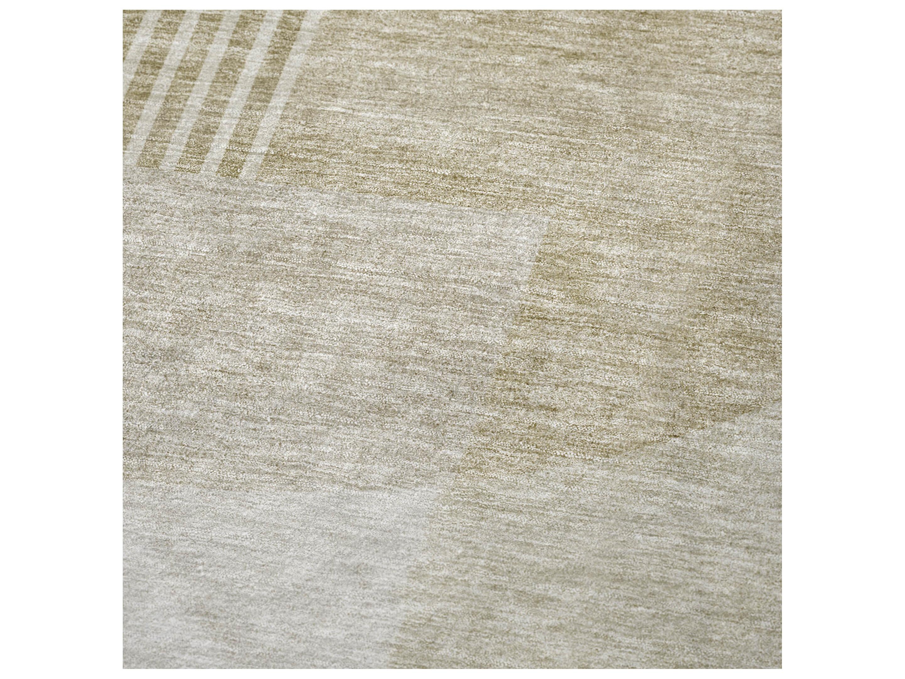 Dalyn Sherpa Brown Polyester Throw