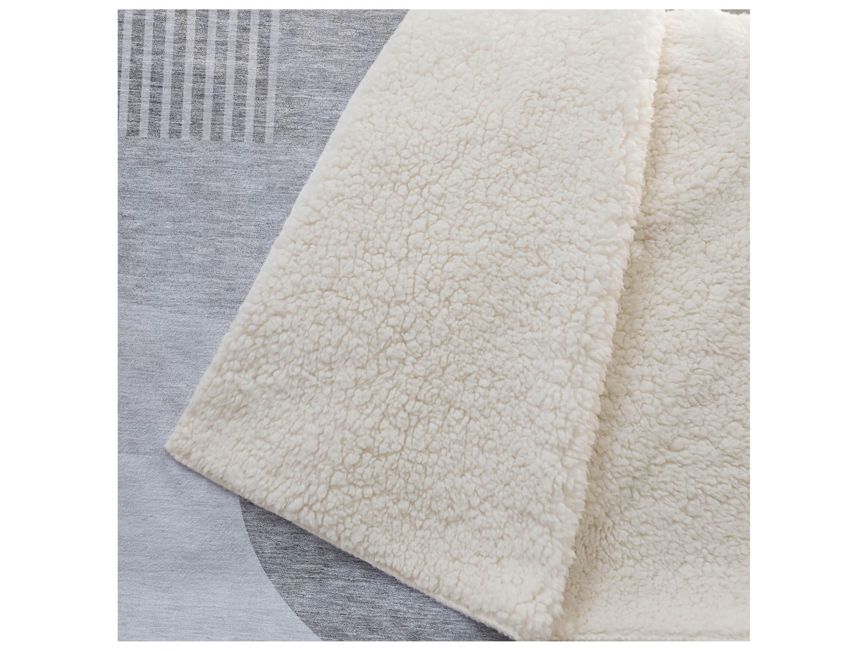 Dalyn Sherpa Gray Polyester Throw