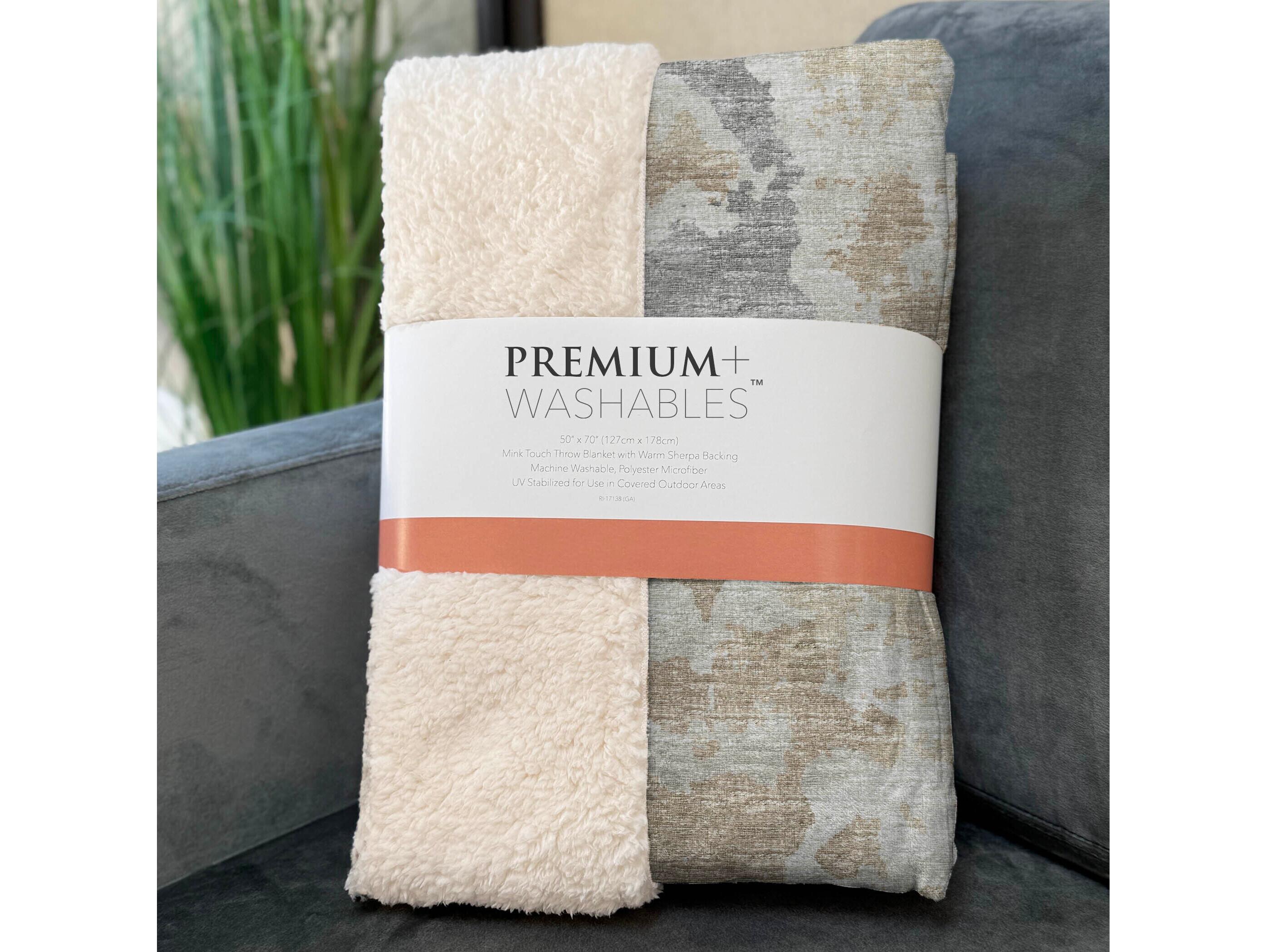 Dalyn Sherpa Beige Polyester Throw