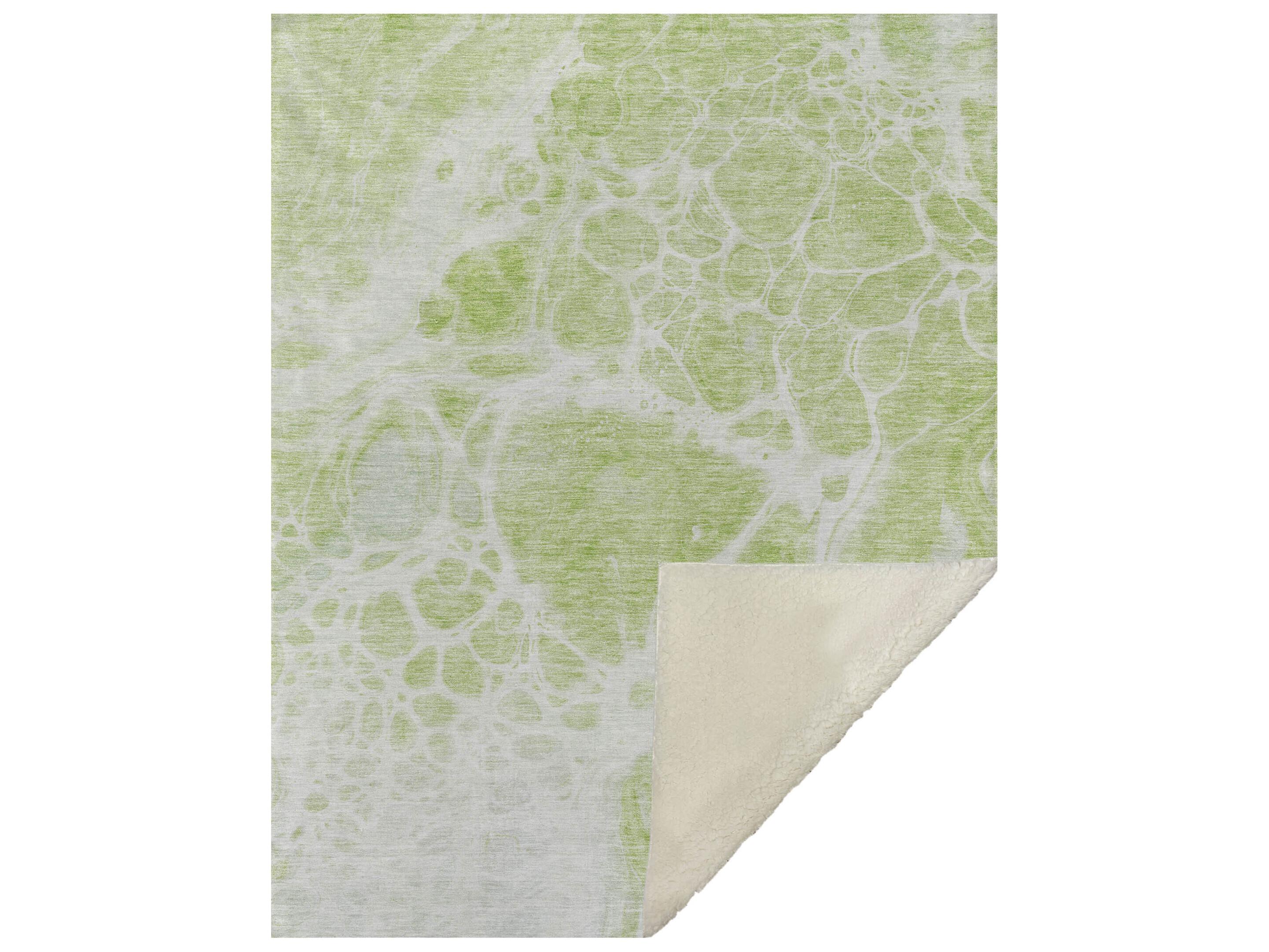 Dalyn Sherpa Green Polyester Throw