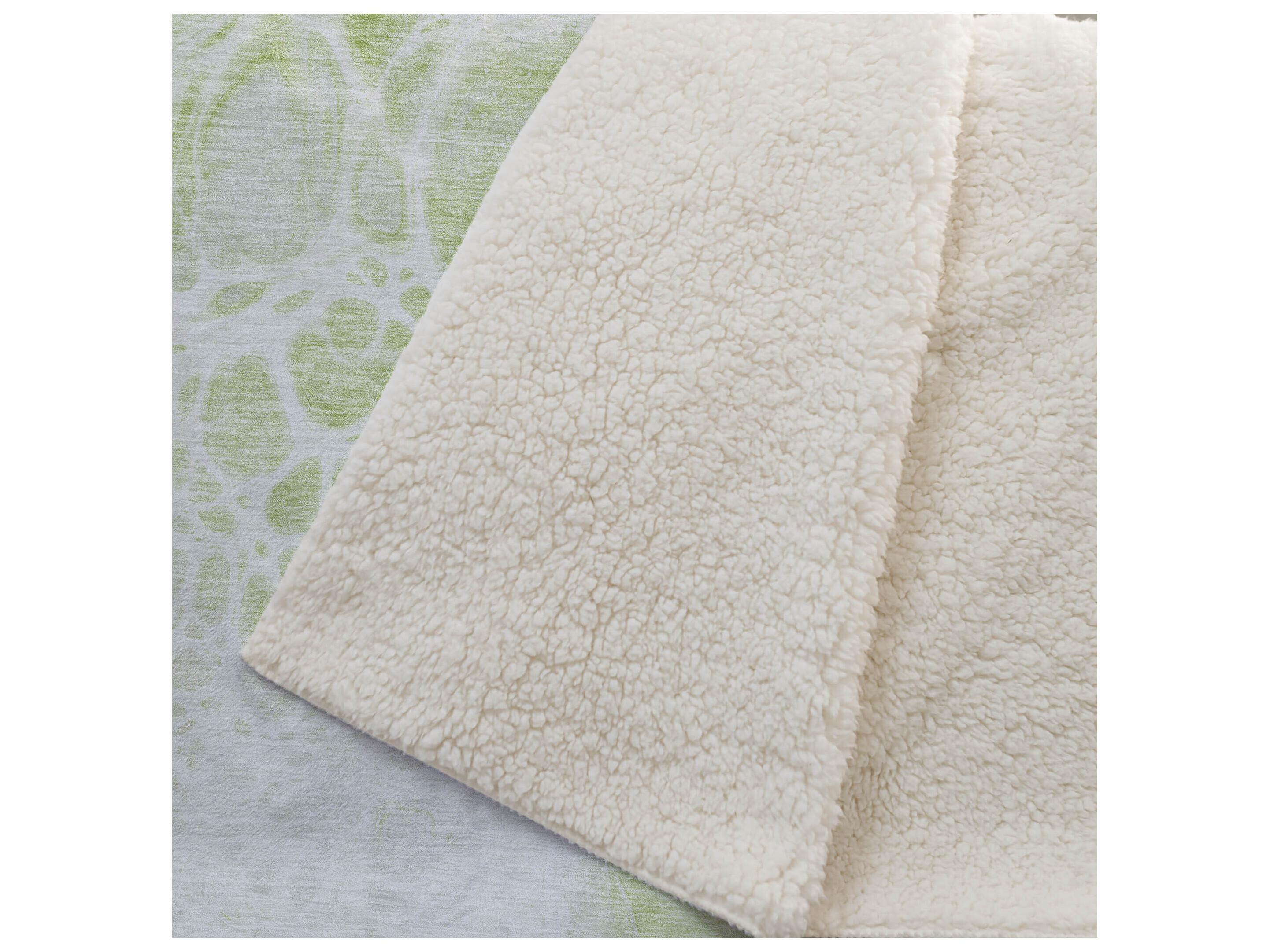 Dalyn Sherpa Green Polyester Throw