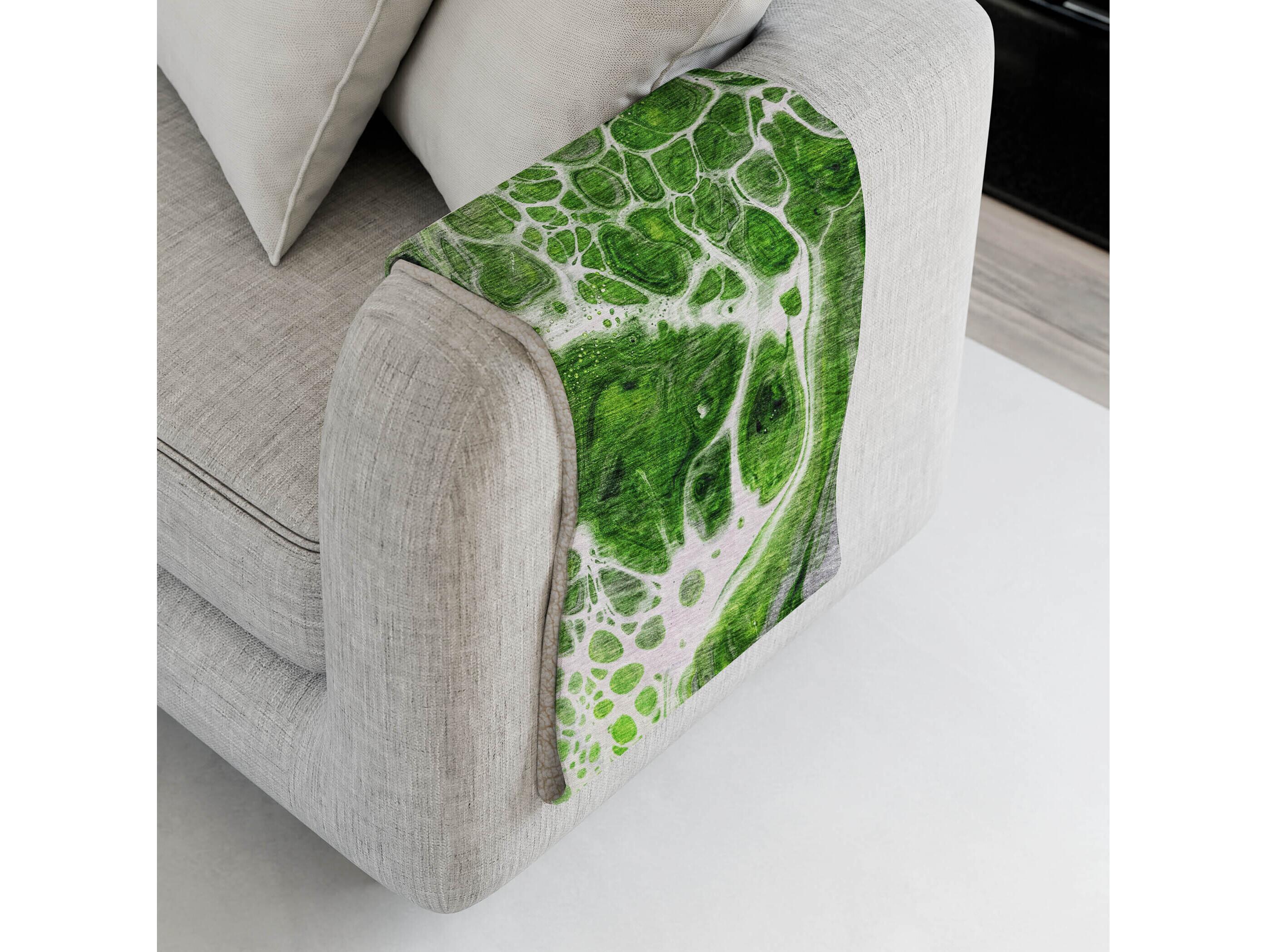 Dalyn Sherpa Green Polyester Throw