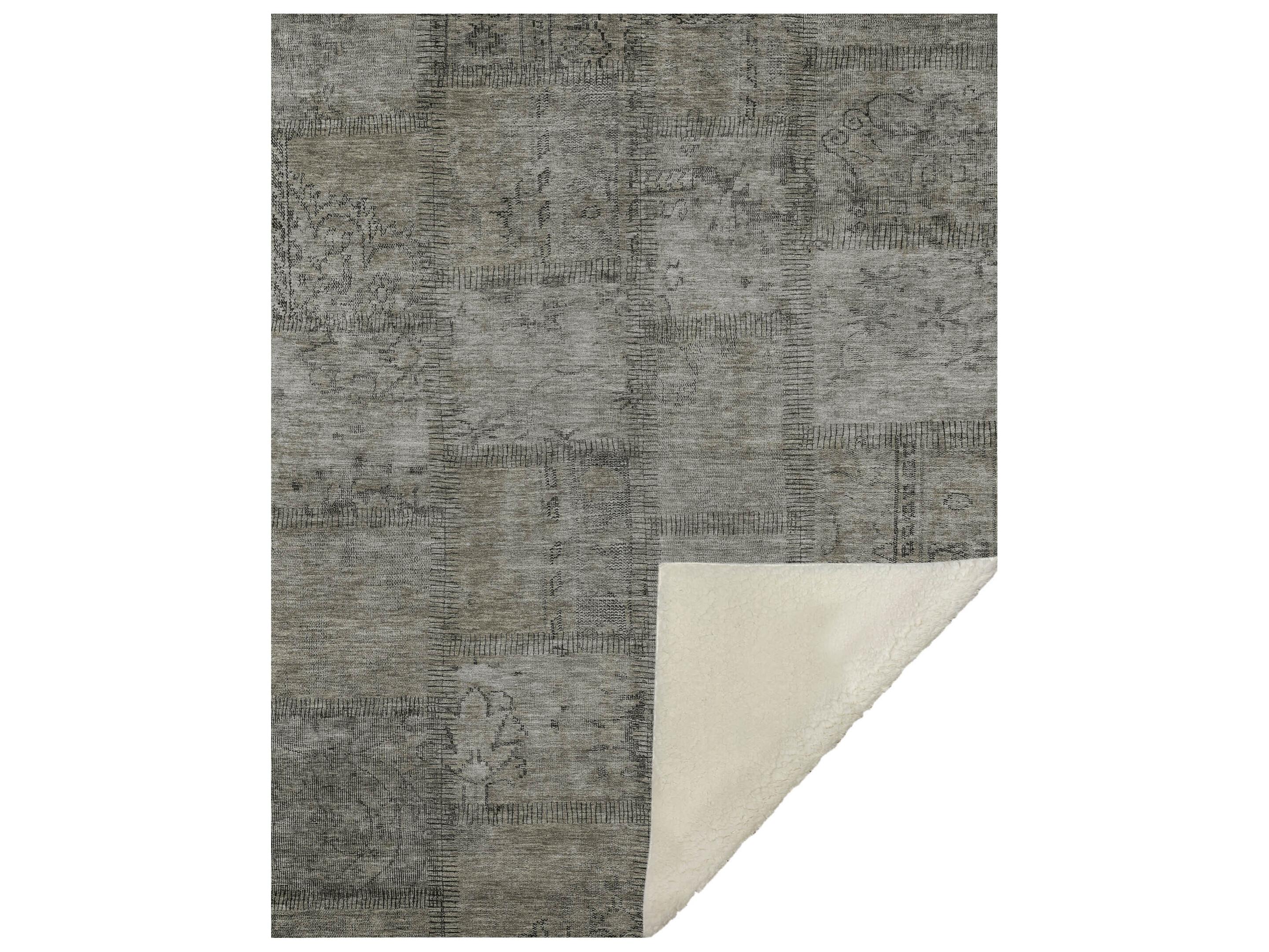 Dalyn Sherpa Brown Polyester Throw