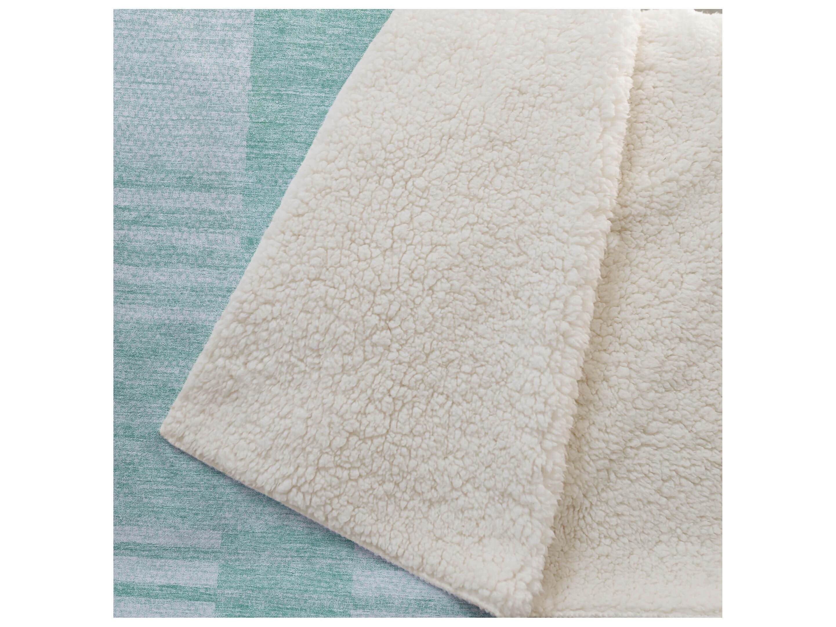 Dalyn Sherpa Teal Polyester Throw