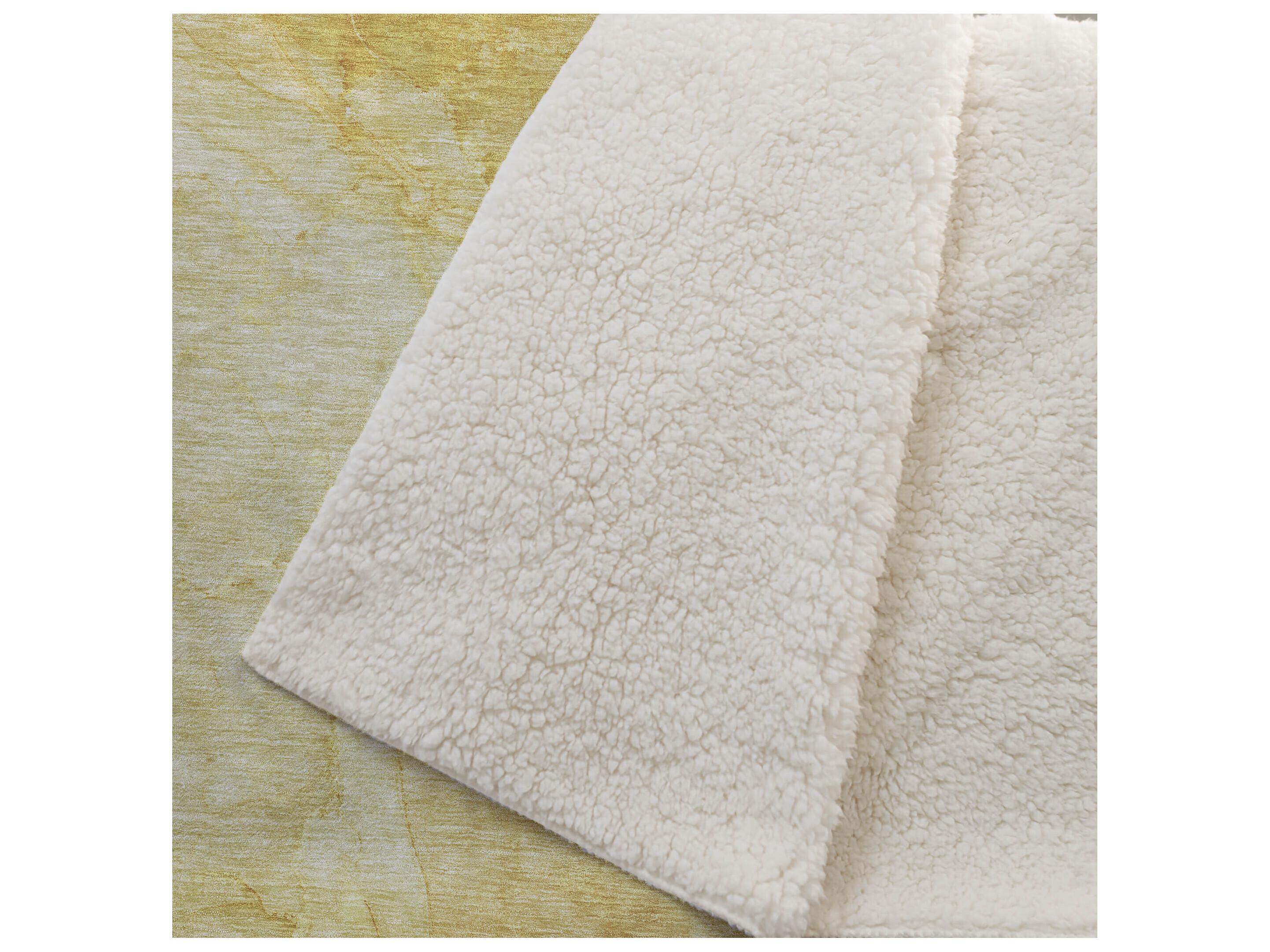 Dalyn Sherpa Gold Polyester Throw