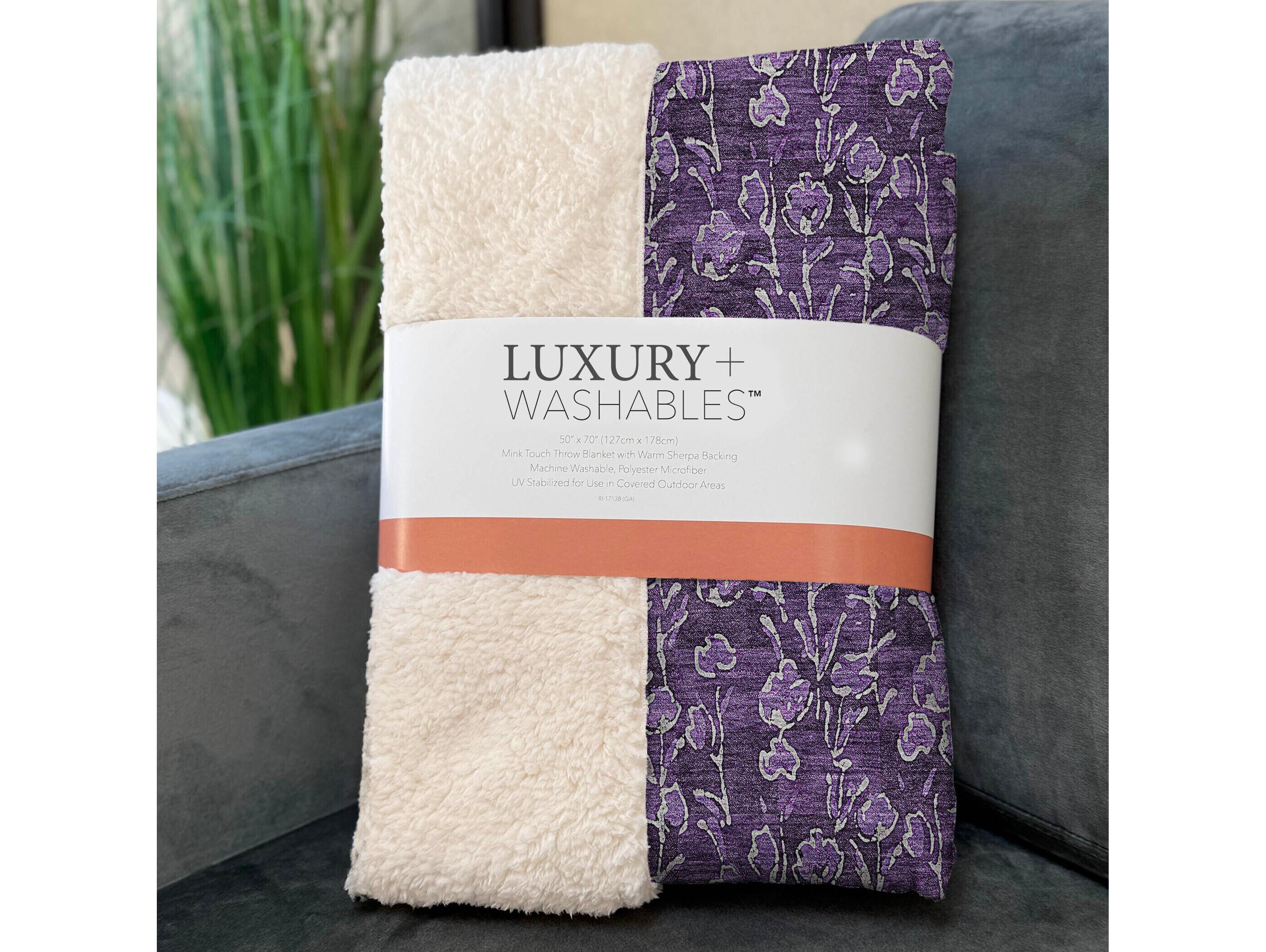 Dalyn Sherpa Purple Polyester Throw