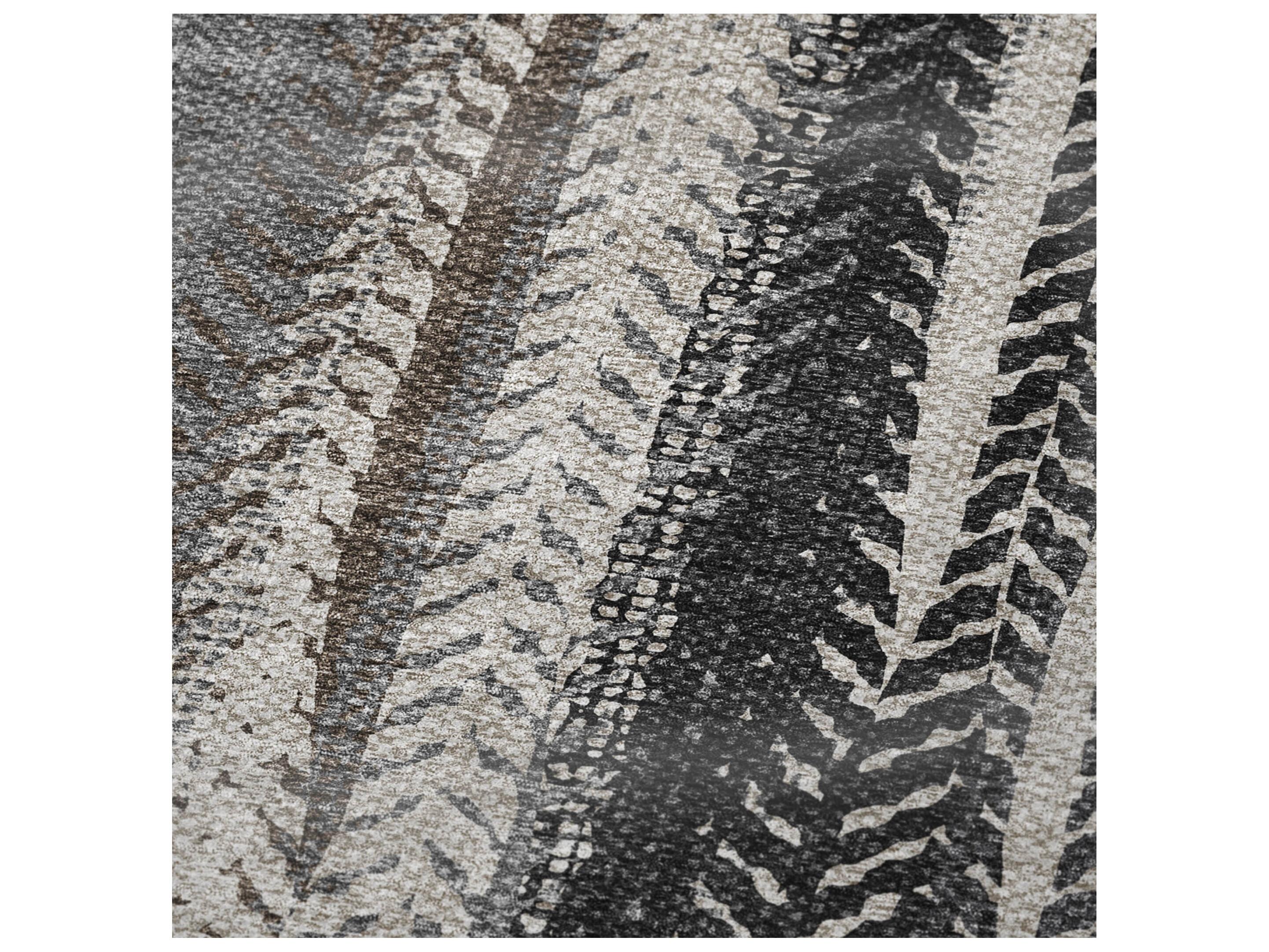 Dalyn Sherpa Brown Polyester Throw