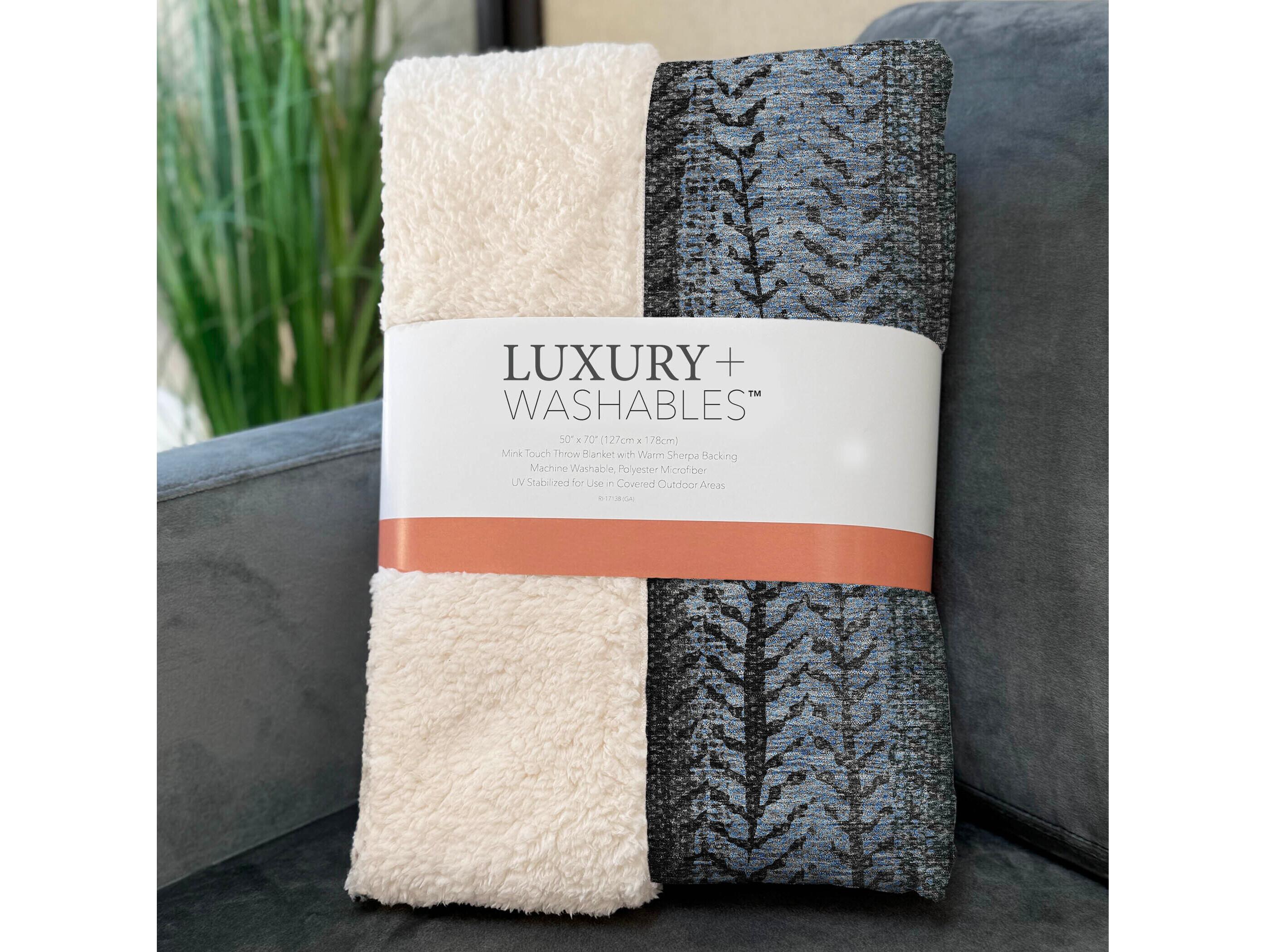 Dalyn Sherpa Blue Polyester Throw