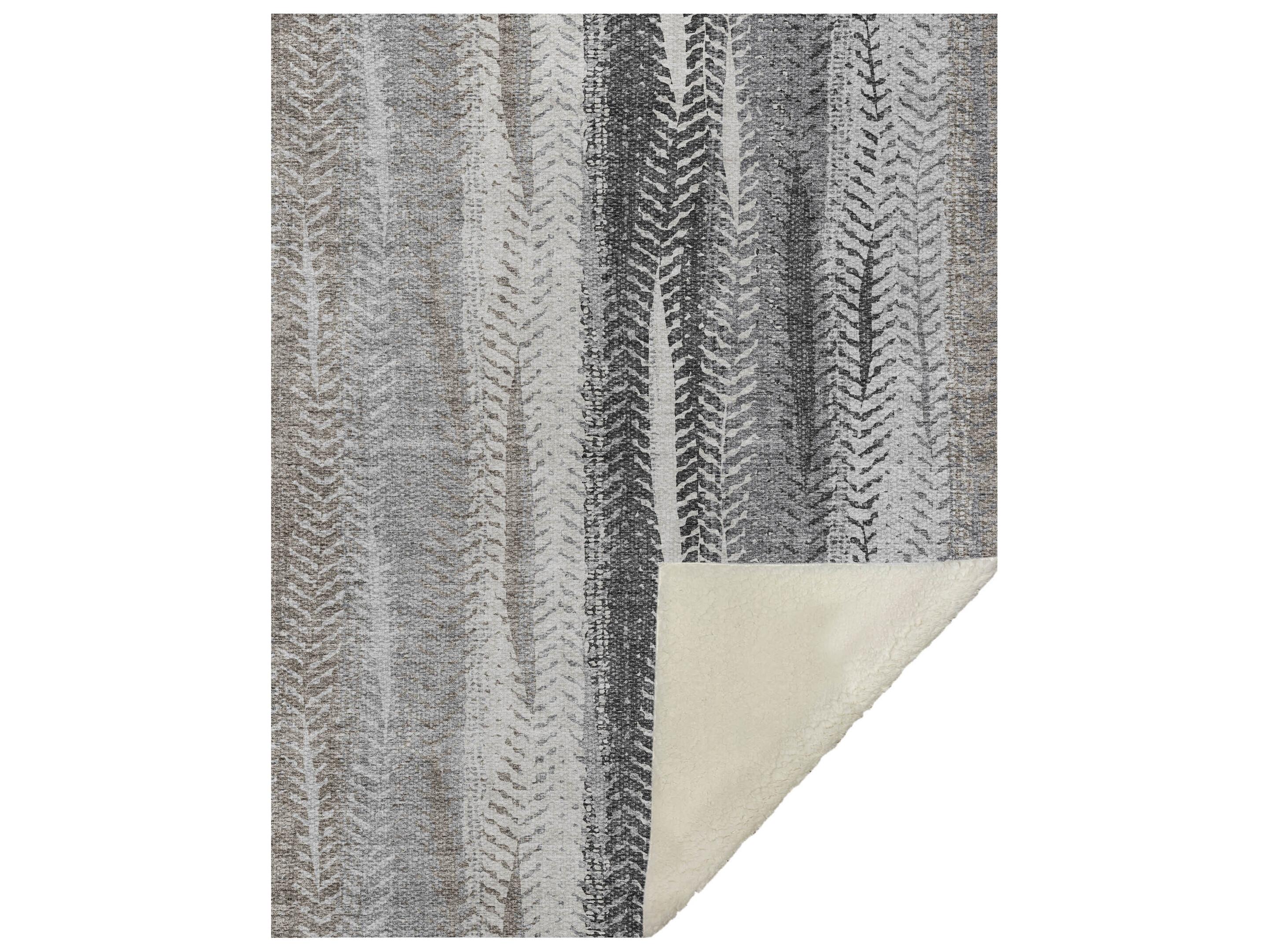 Dalyn Sherpa Brown Polyester Throw