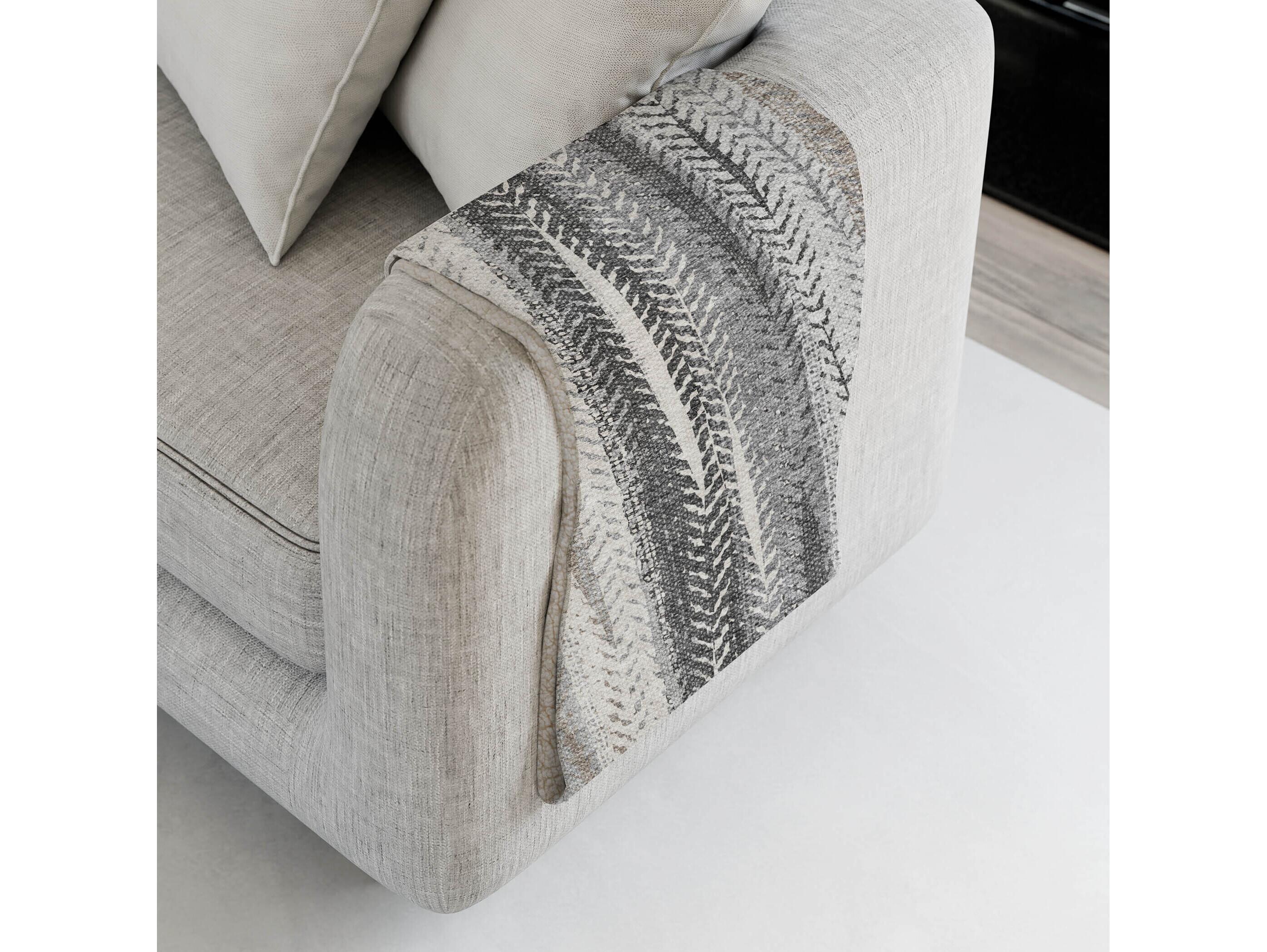 Dalyn Sherpa Brown Polyester Throw