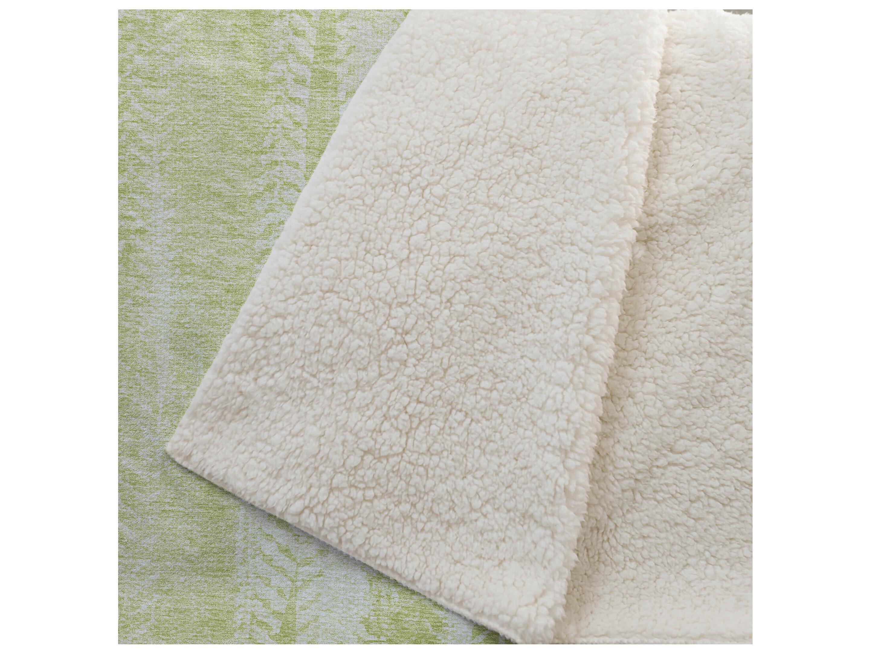 Dalyn Sherpa Green Polyester Throw