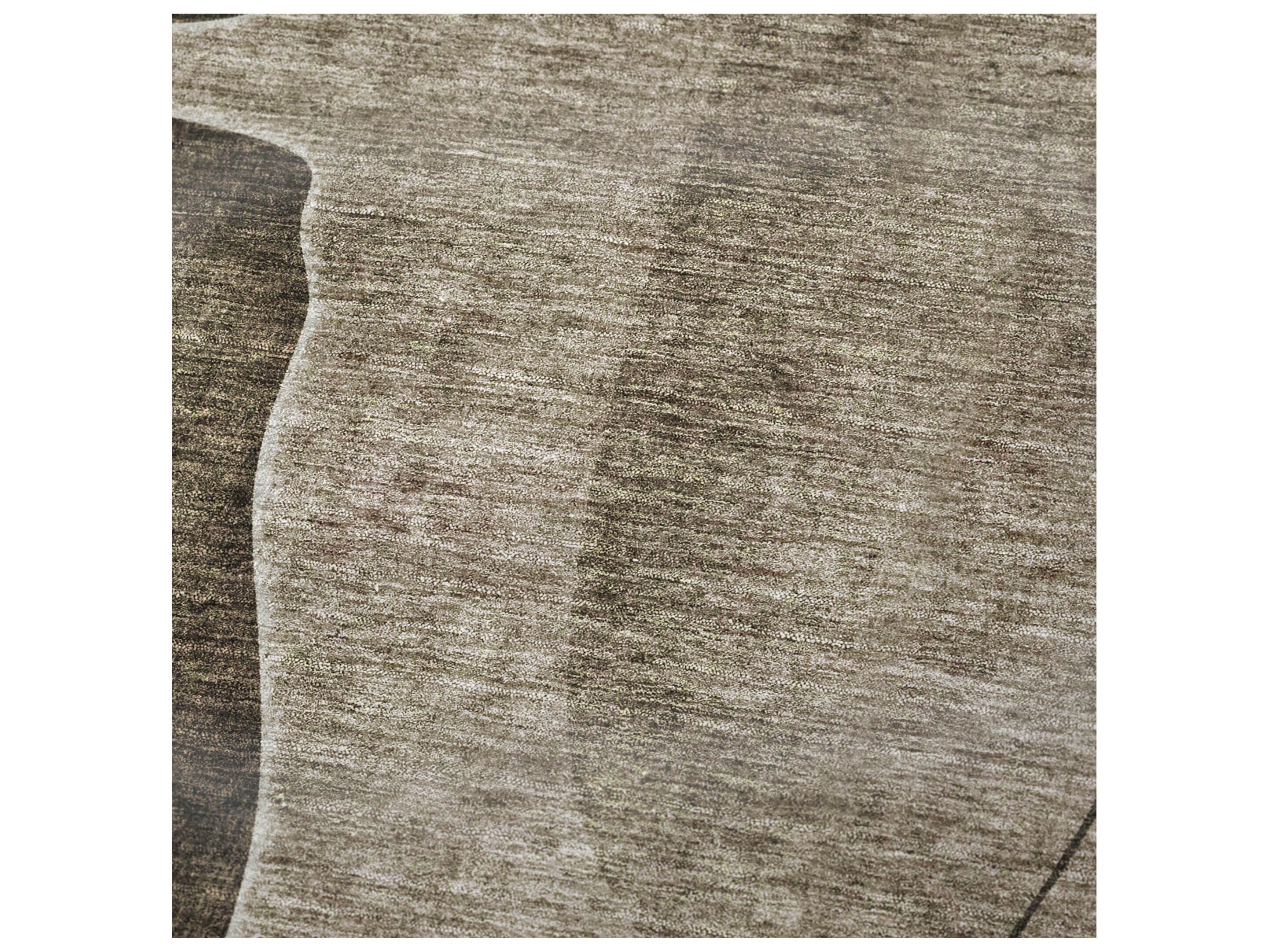 Dalyn Sherpa Brown Polyester Throw