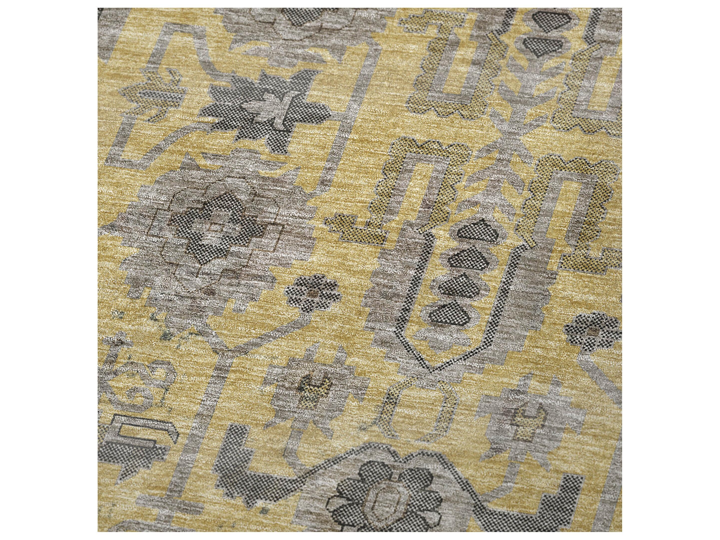 Dalyn Sherpa Gold Polyester Throw