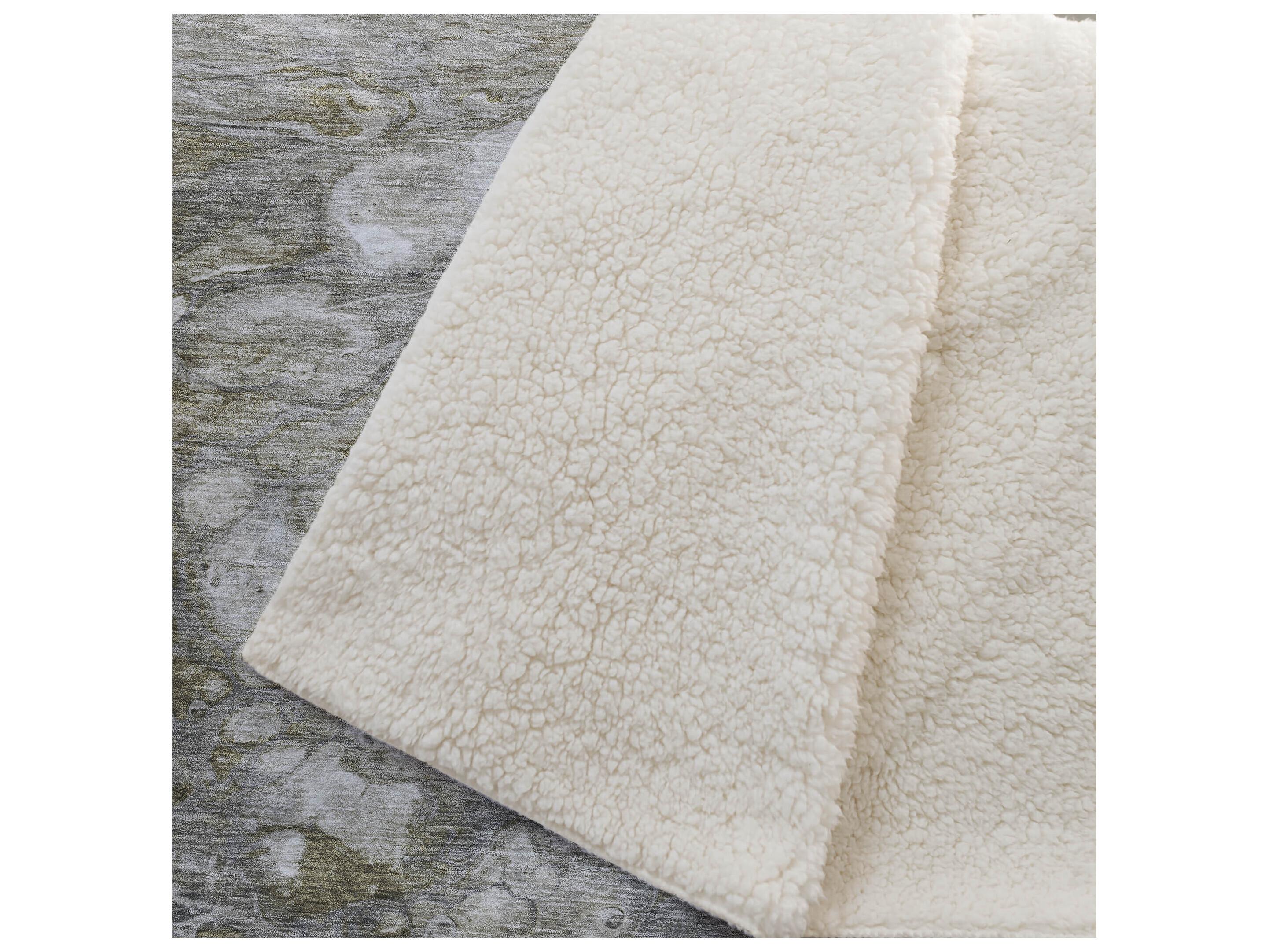 Dalyn Sherpa Brown Polyester Throw