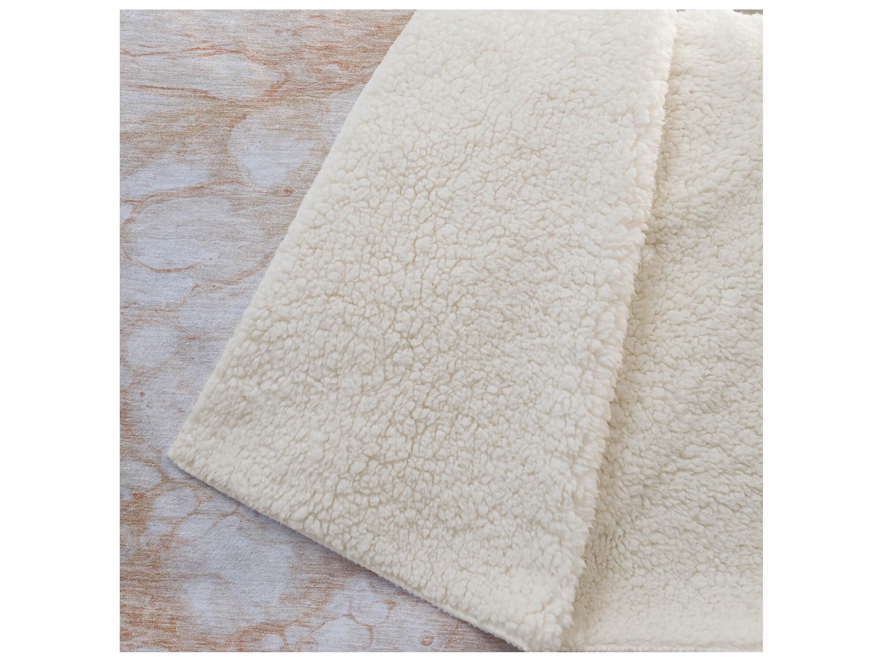 Dalyn Sherpa Orange Polyester Throw