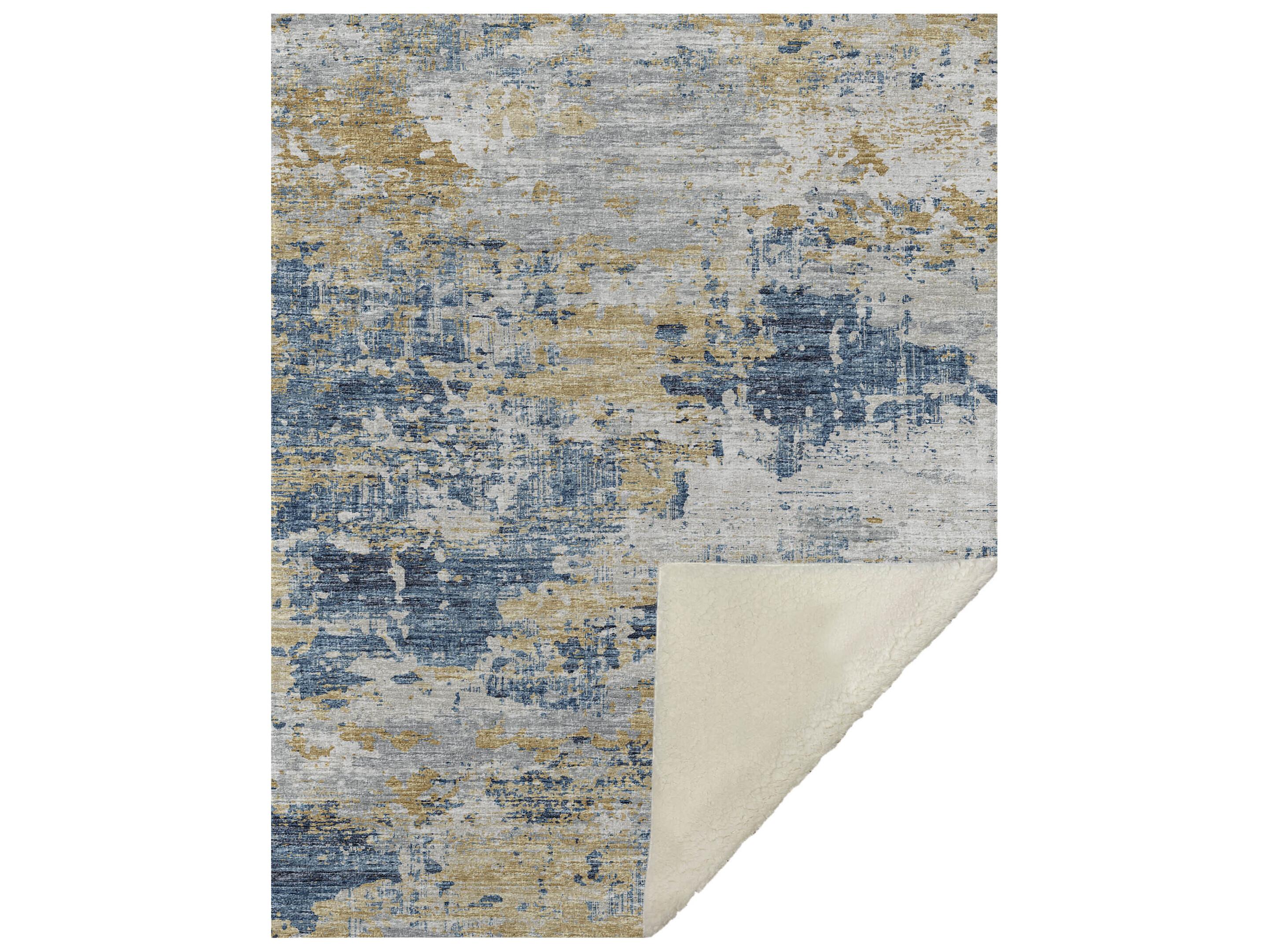 Dalyn Sherpa Navy Polyester Throw