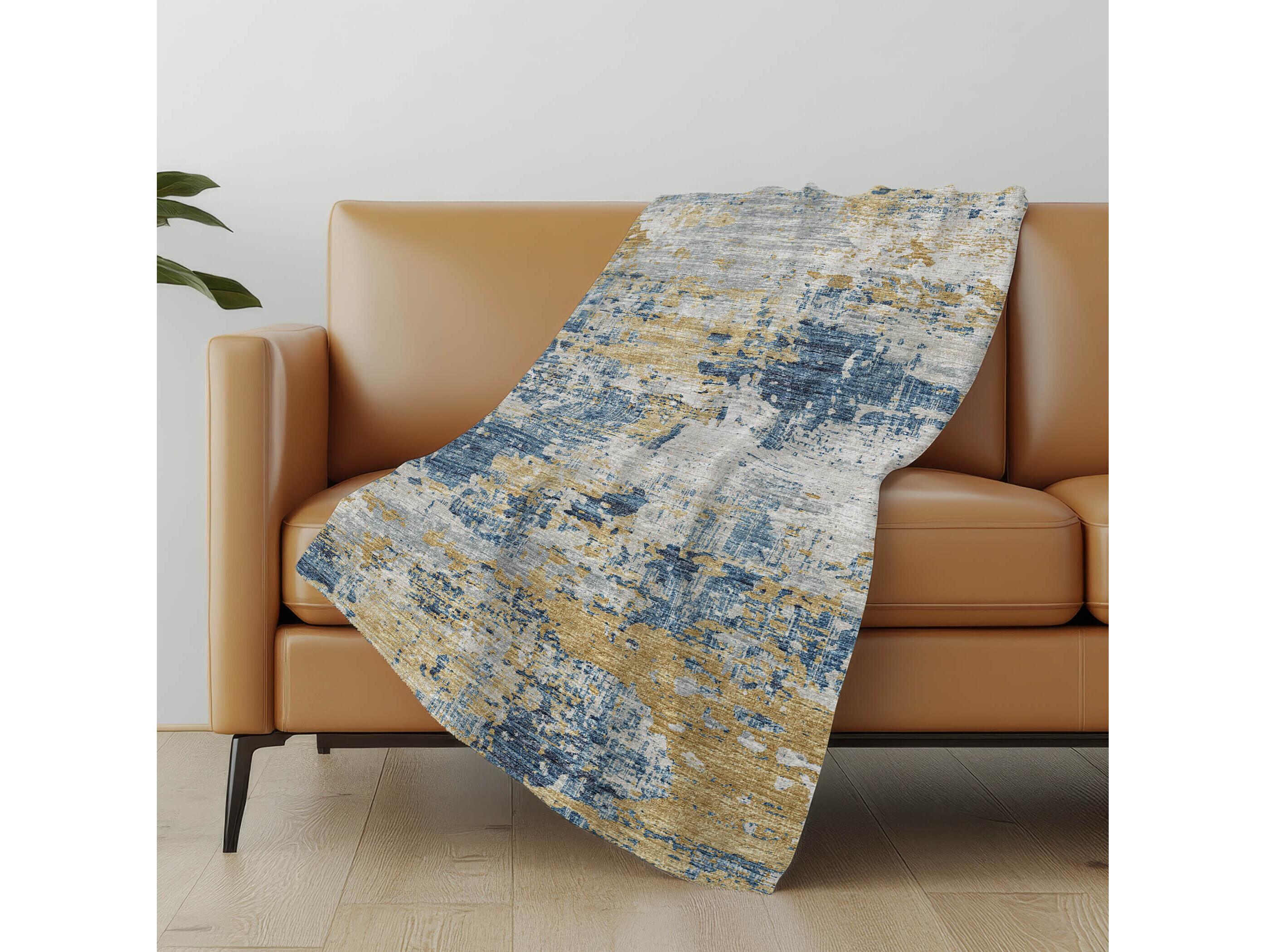 Dalyn Sherpa Navy Polyester Throw