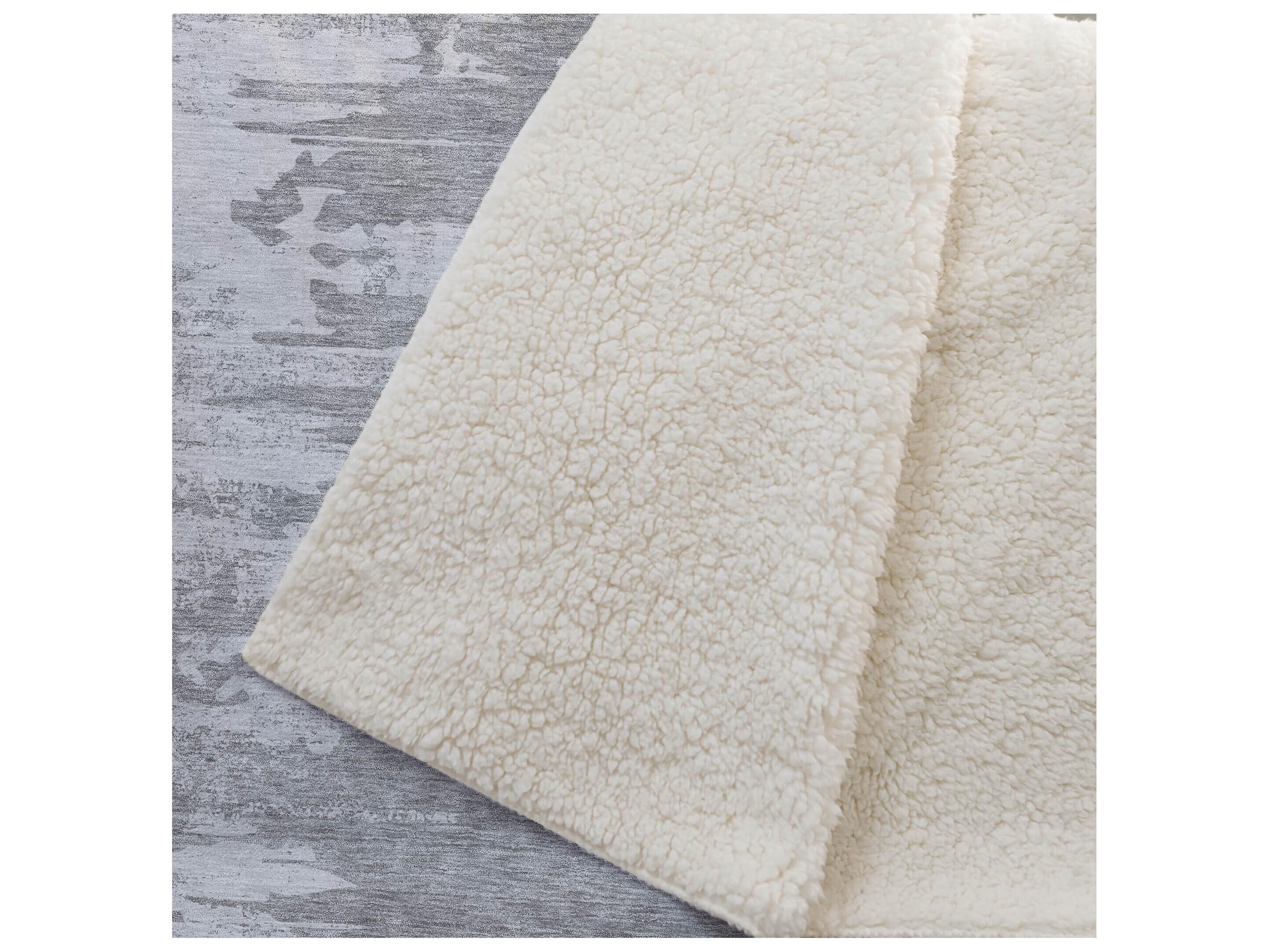 Dalyn Sherpa Gray Polyester Throw