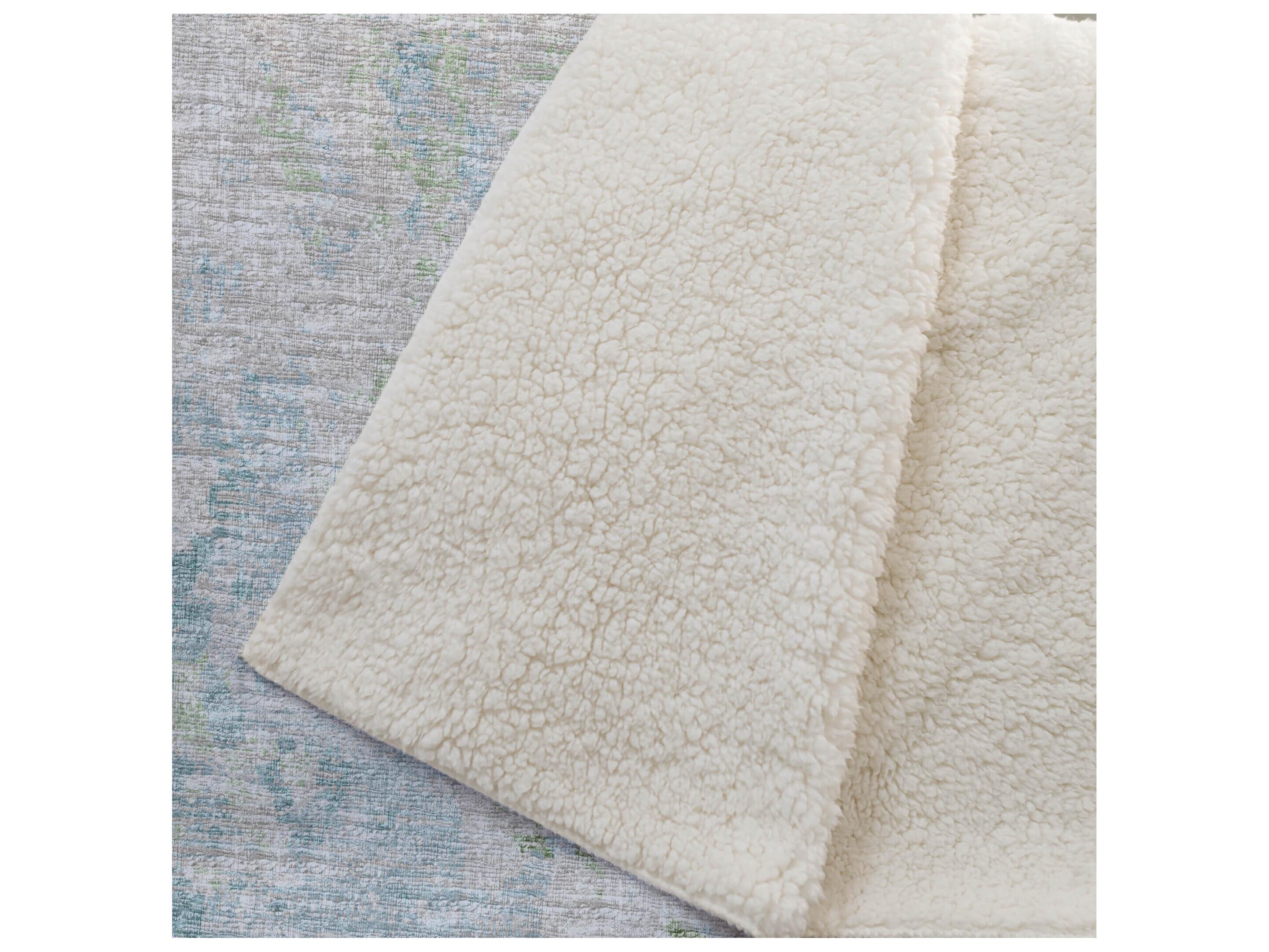 Dalyn Sherpa Green Polyester Throw