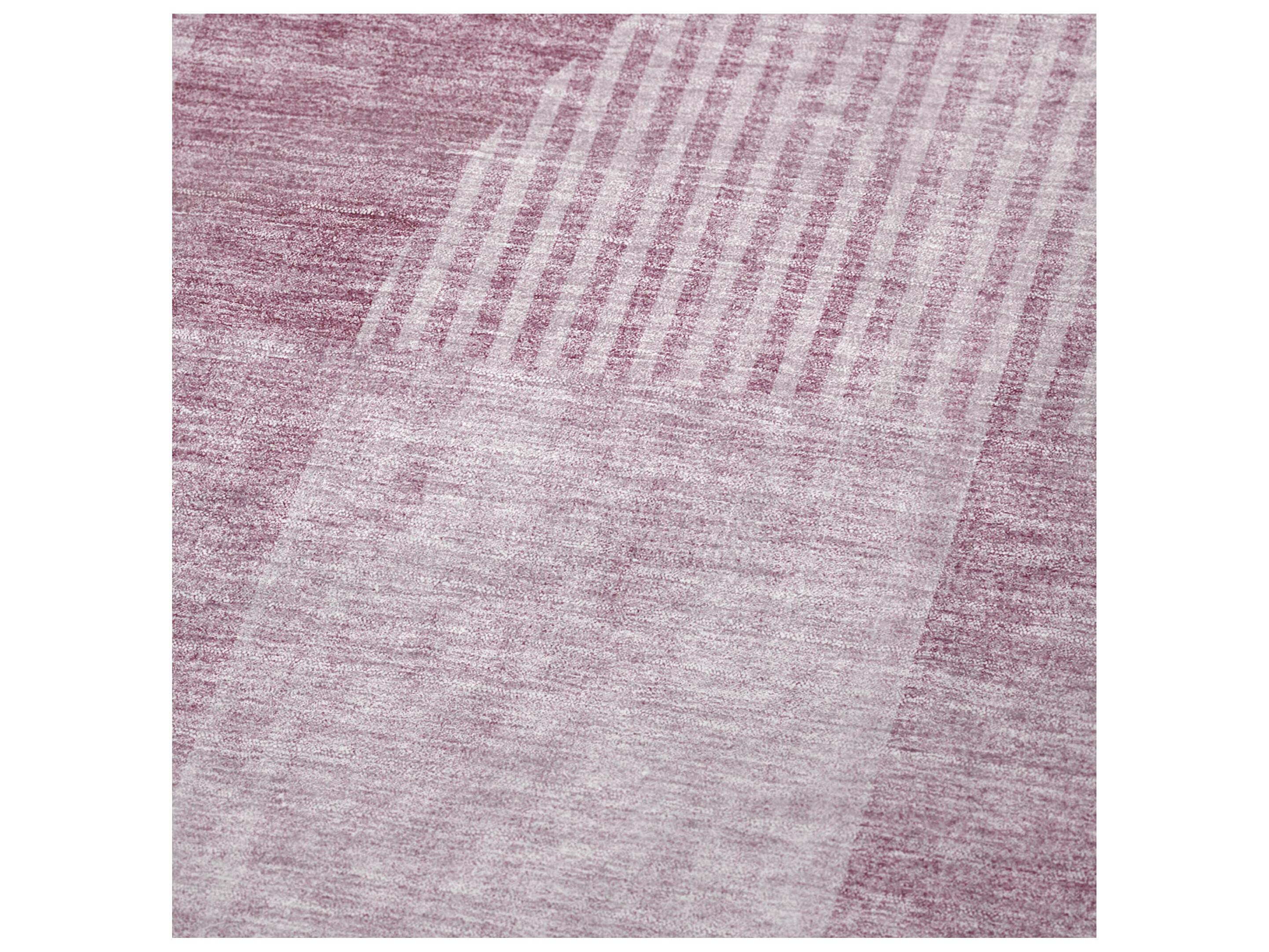 Dalyn Sherpa Pink Polyester Throw