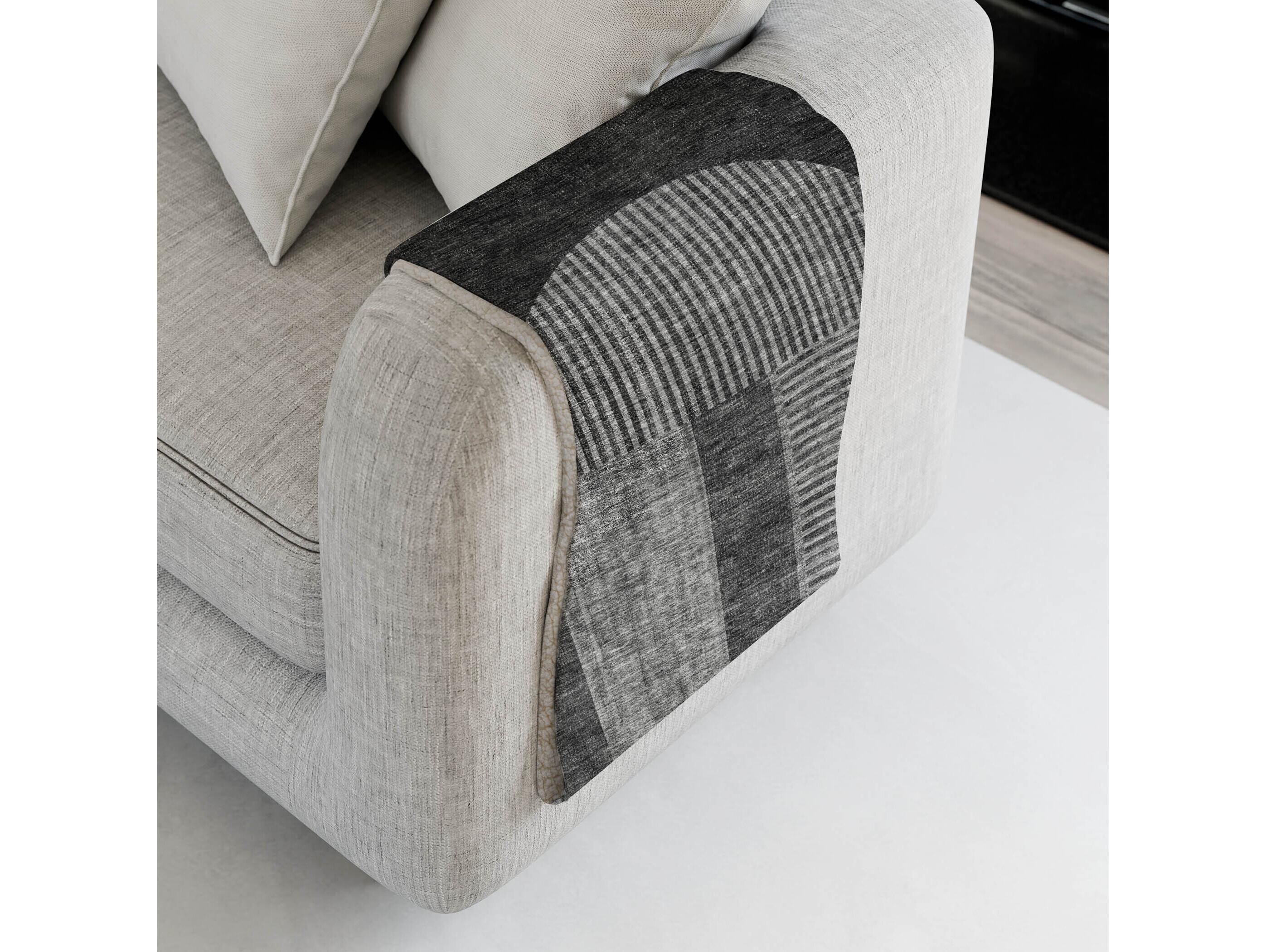 Dalyn Sherpa Gray Polyester Throw