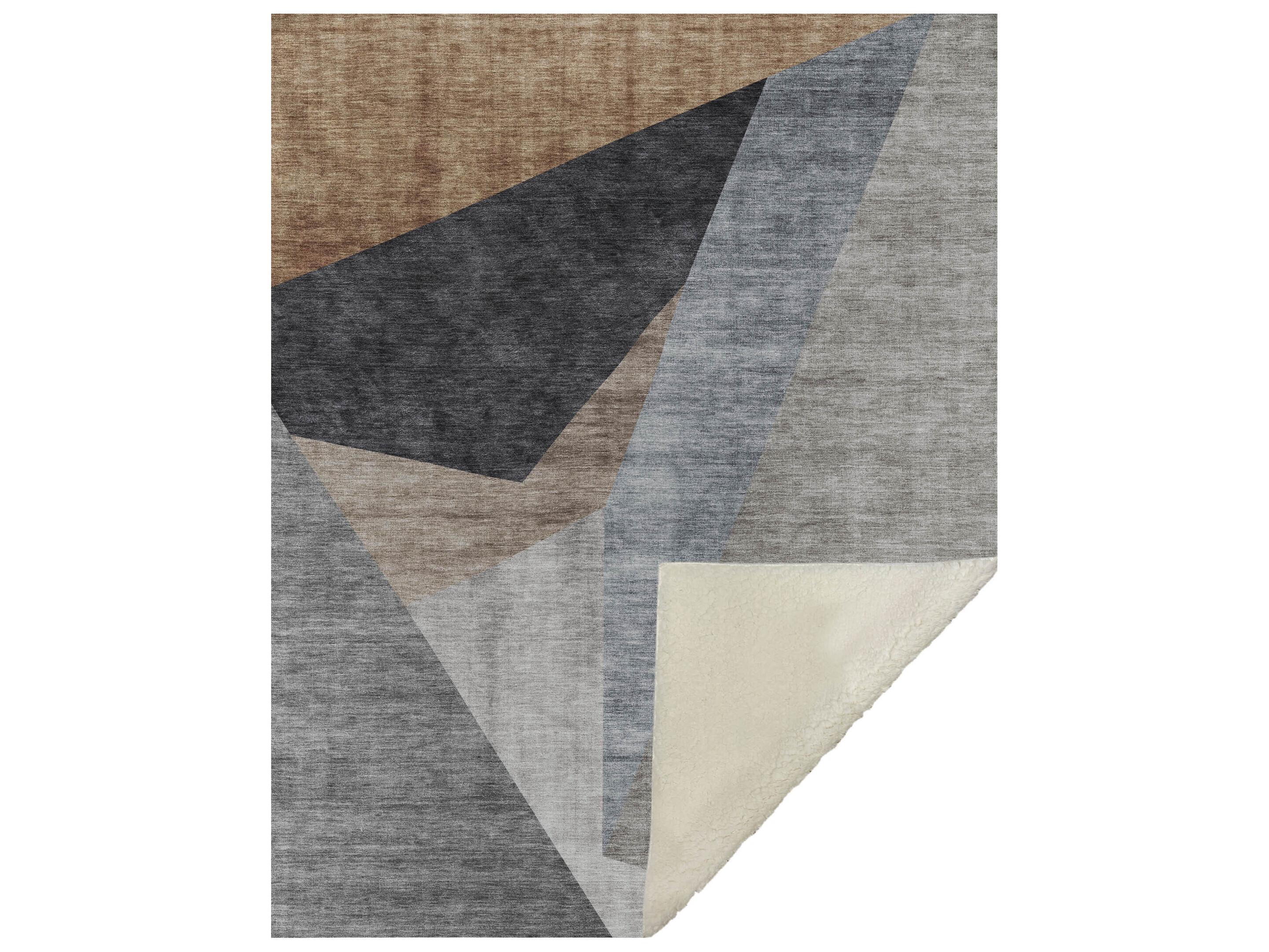 Dalyn Sherpa Brown Polyester Throw