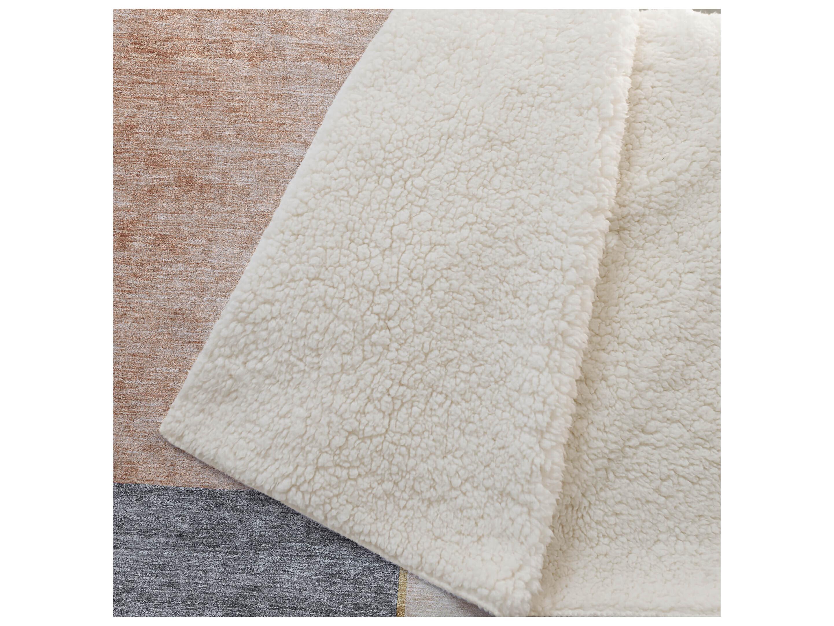 Dalyn Sherpa Orange Polyester Throw