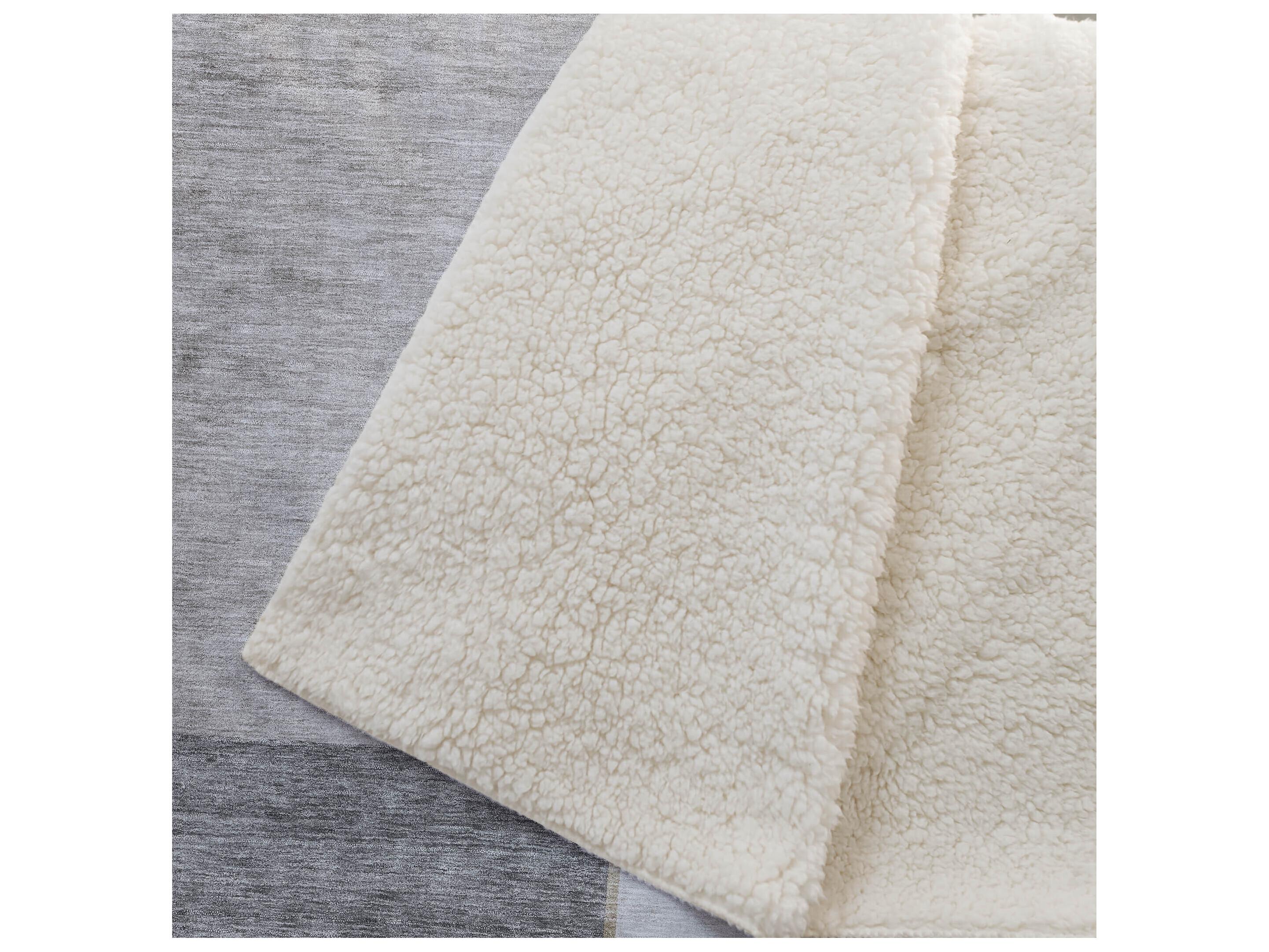 Dalyn Sherpa Brown Polyester Throw