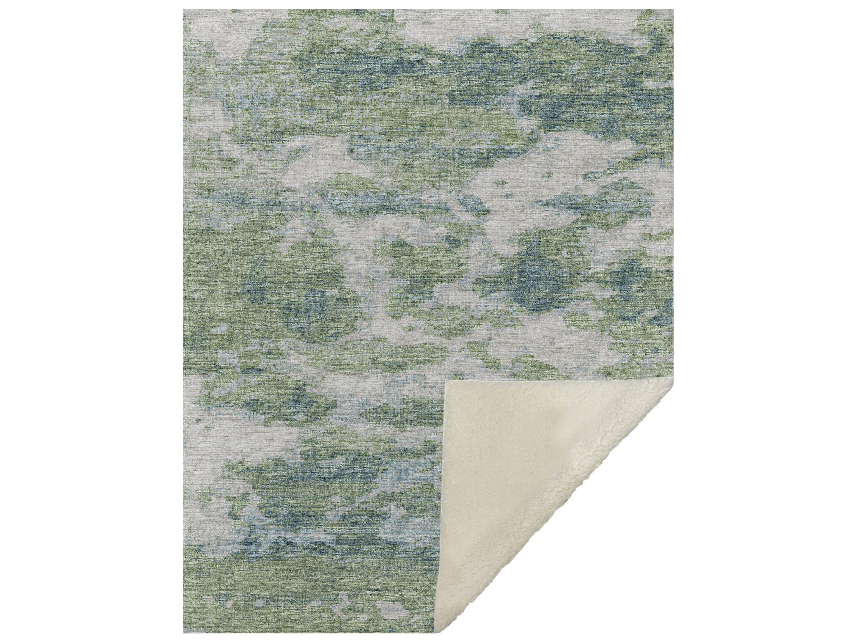 Dalyn Sherpa Green Polyester Throw