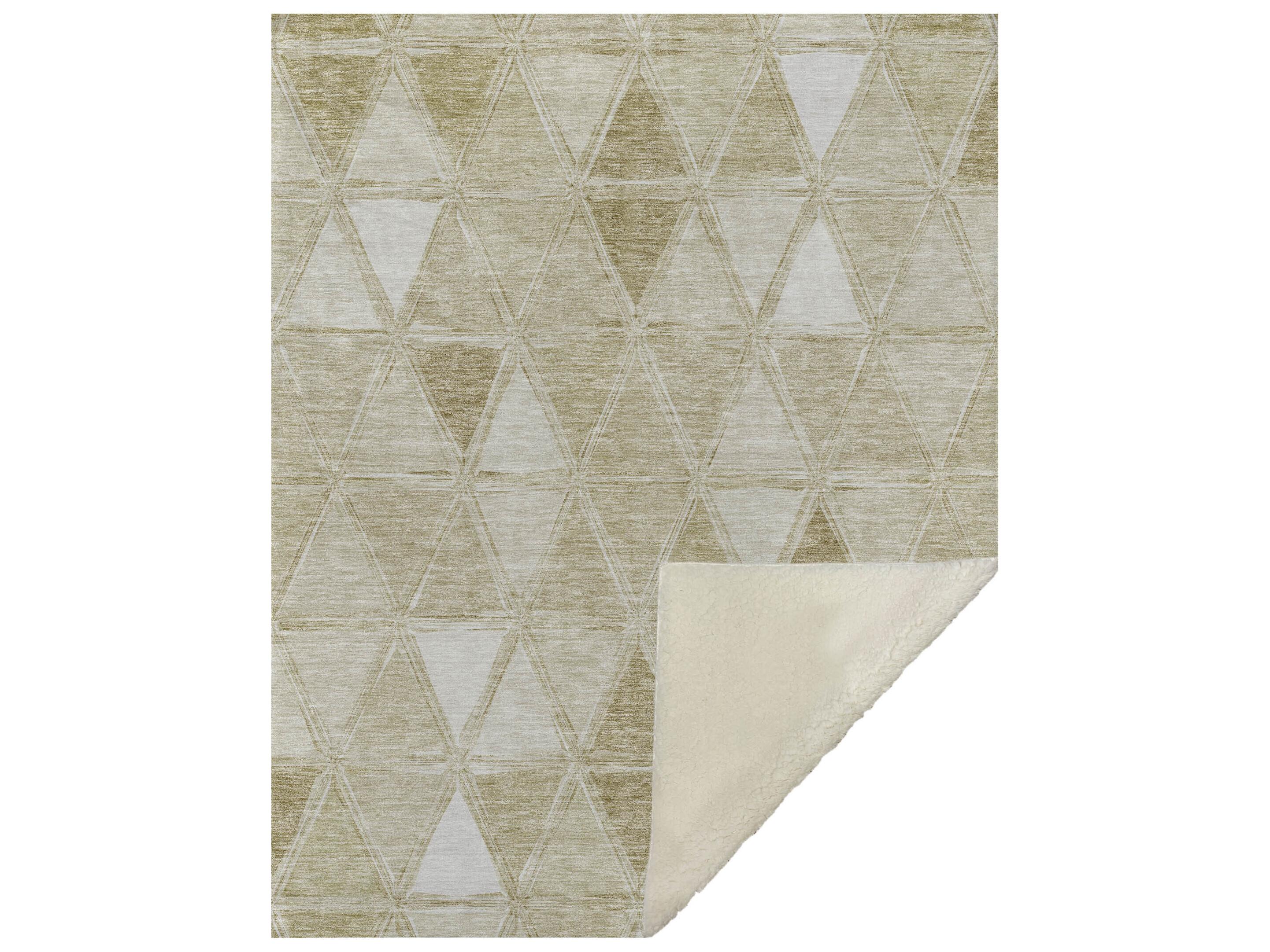 Dalyn Sherpa Brown Polyester Throw