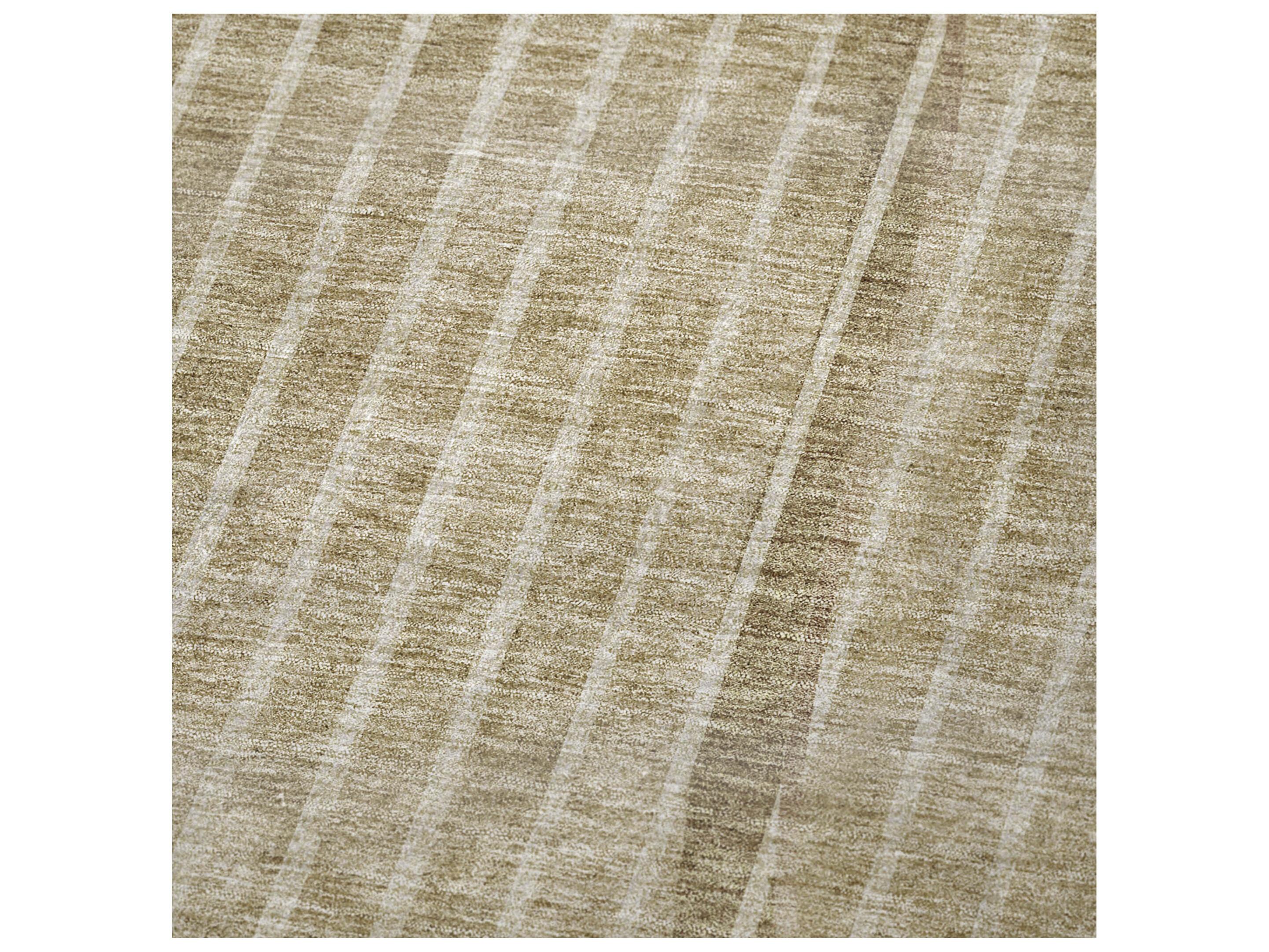 Dalyn Sherpa Brown Polyester Throw