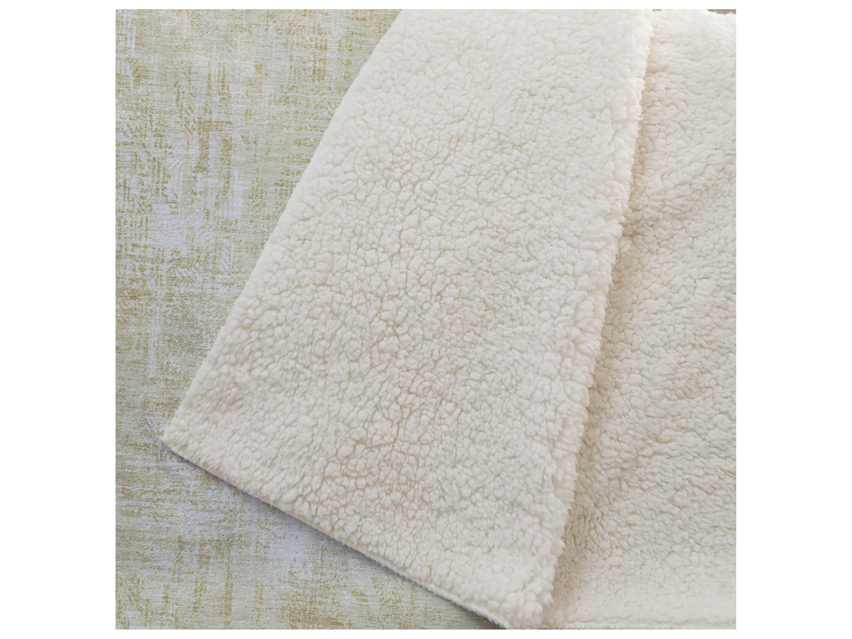 Dalyn Sherpa Brown Polyester Throw