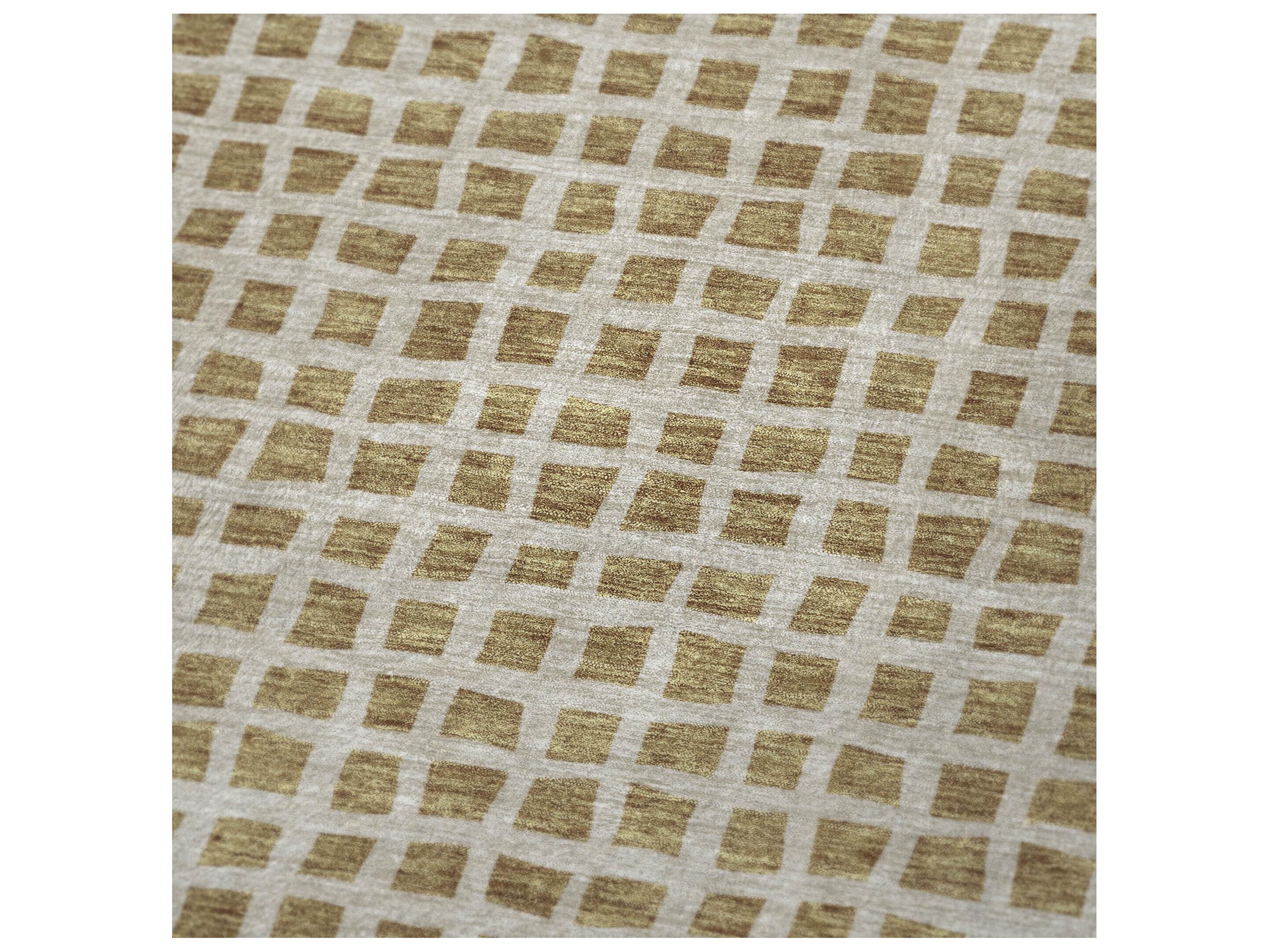 Dalyn Sherpa Gold Polyester Throw