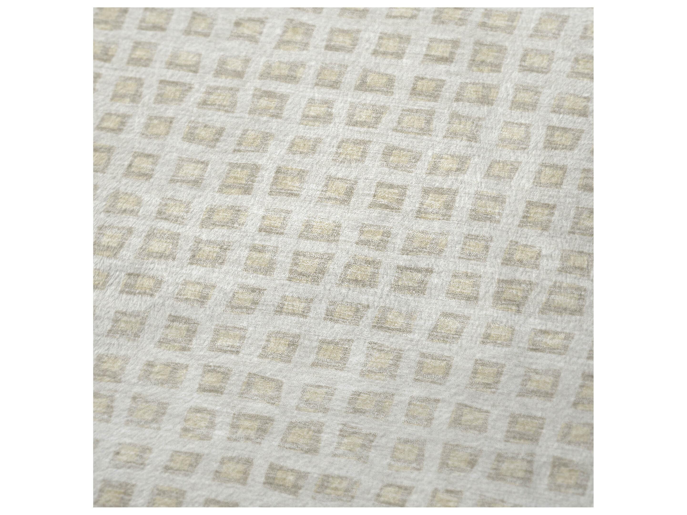 Dalyn Sherpa Ivory Polyester Throw