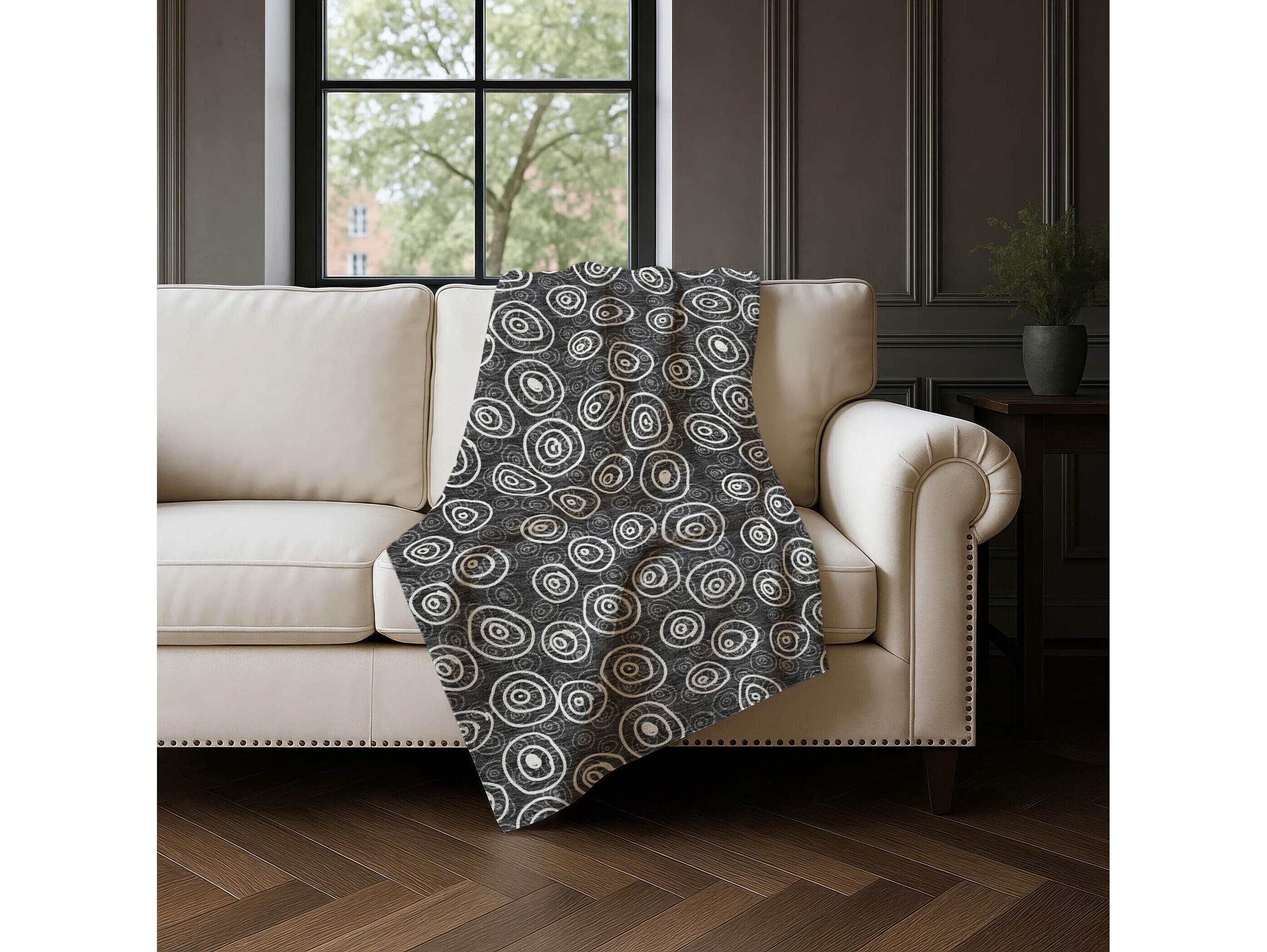 Dalyn Sherpa Black Polyester Throw