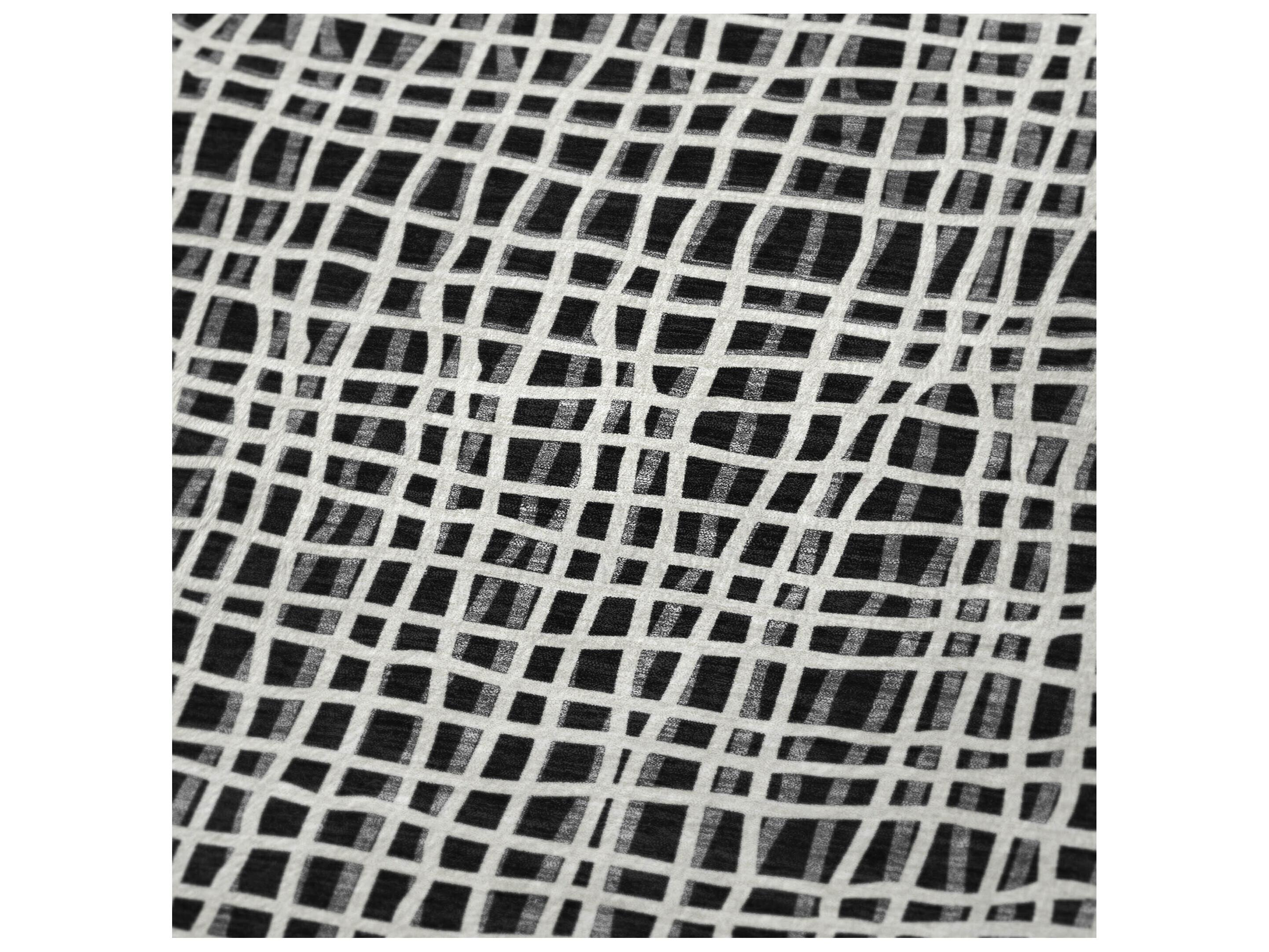 Dalyn Sherpa Black Polyester Throw