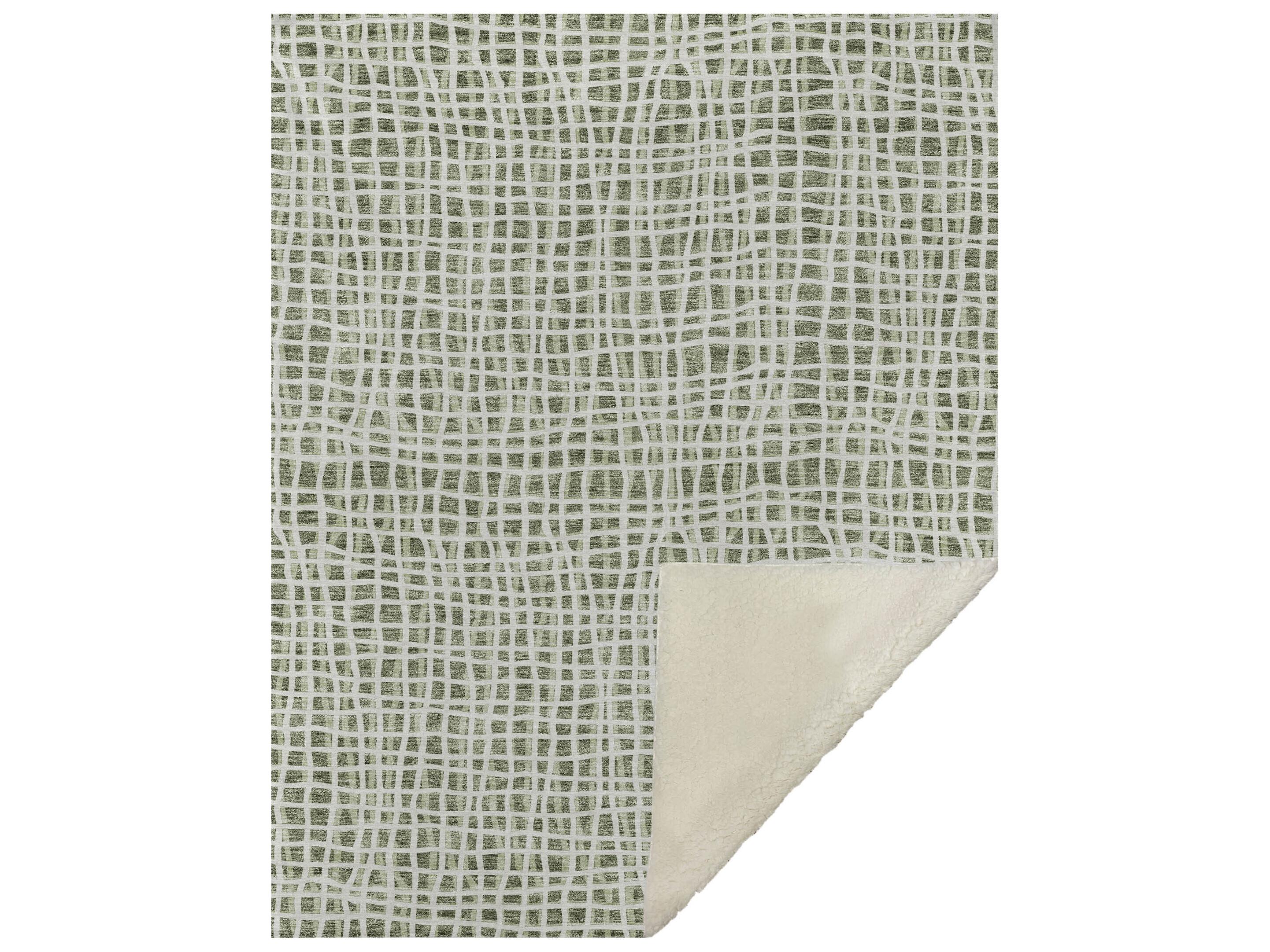 Dalyn Sherpa Green Polyester Throw