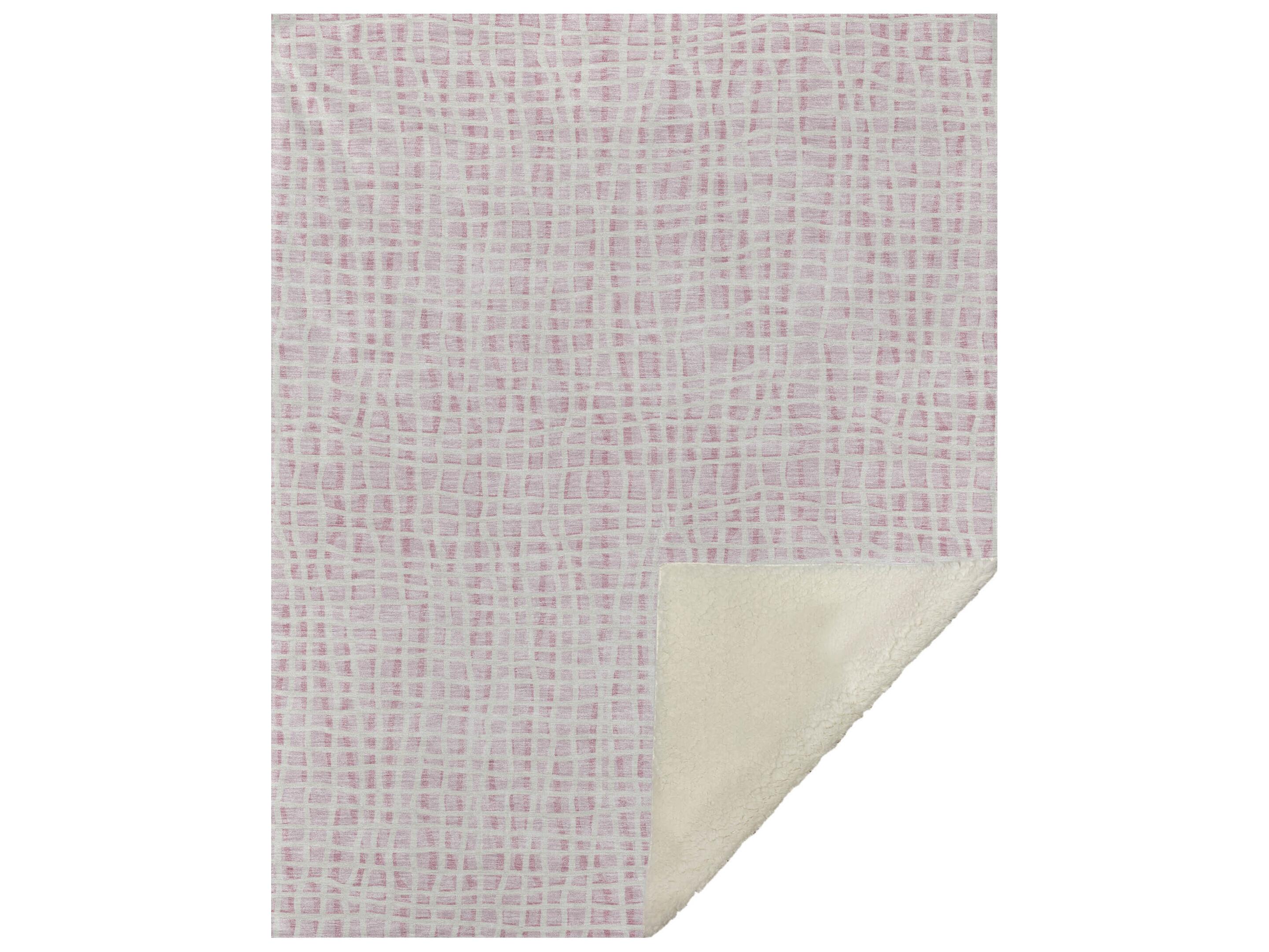 Dalyn Sherpa Pink Polyester Throw
