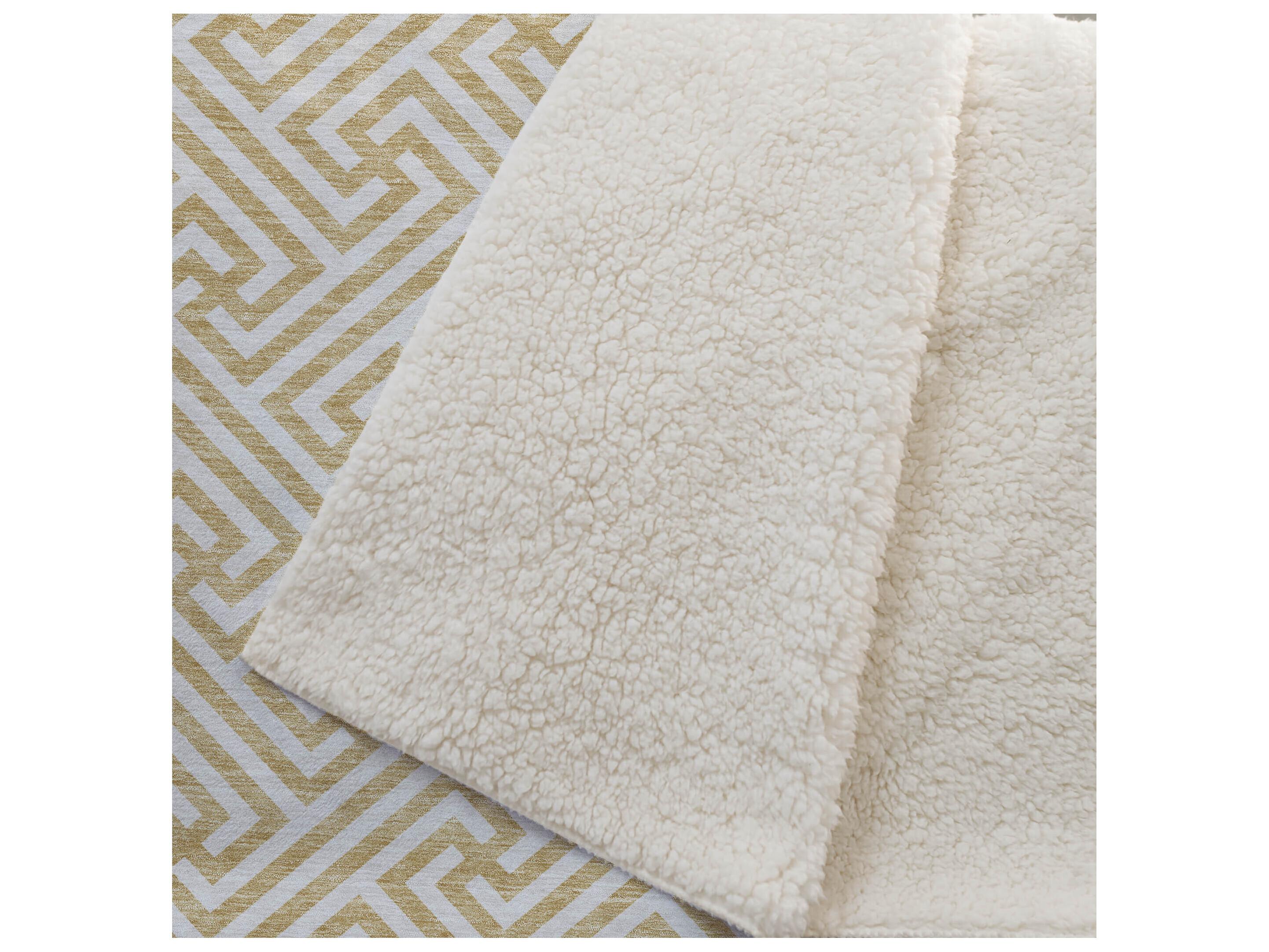 Dalyn Sherpa Gold Polyester Throw
