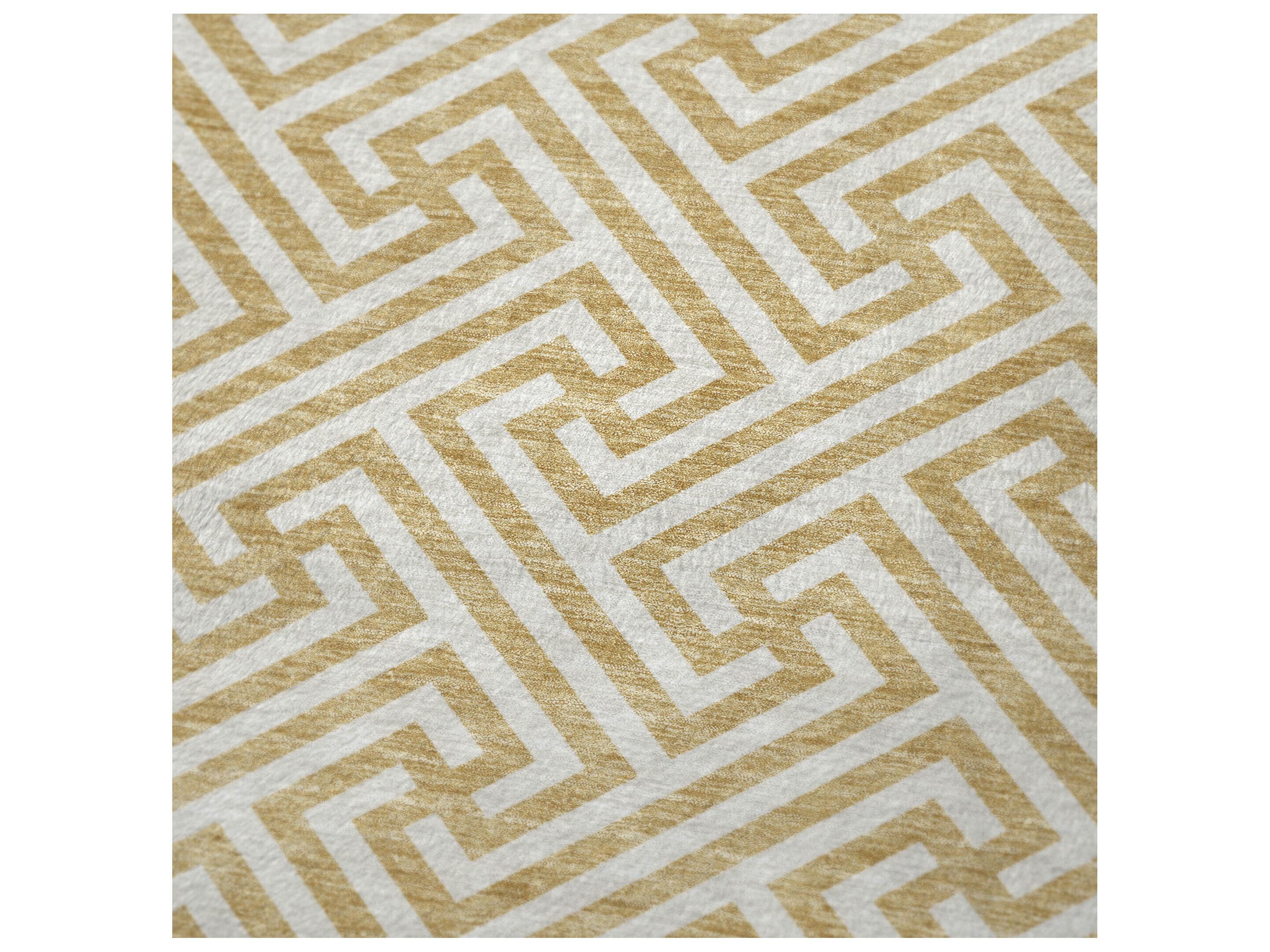 Dalyn Sherpa Gold Polyester Throw
