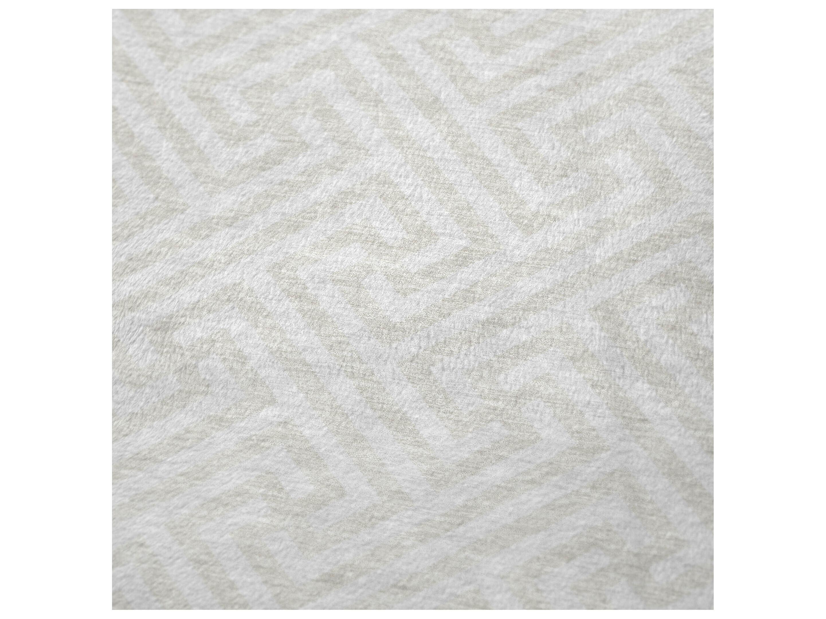 Dalyn Sherpa Ivory Polyester Throw